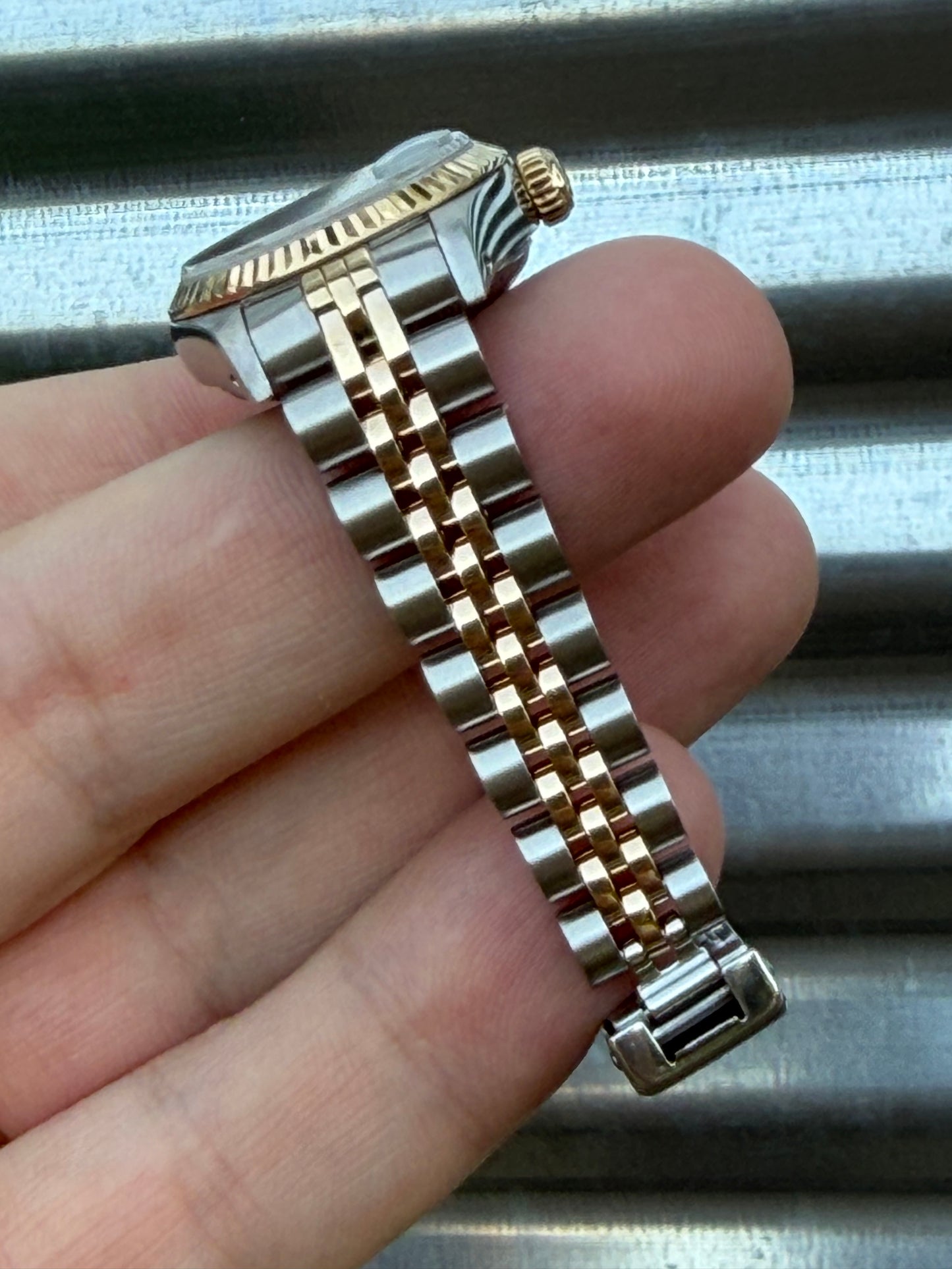 Rolex Ladies Datejust 26mm Ref.69173 Box & Papers “Black Pyramid Dial”