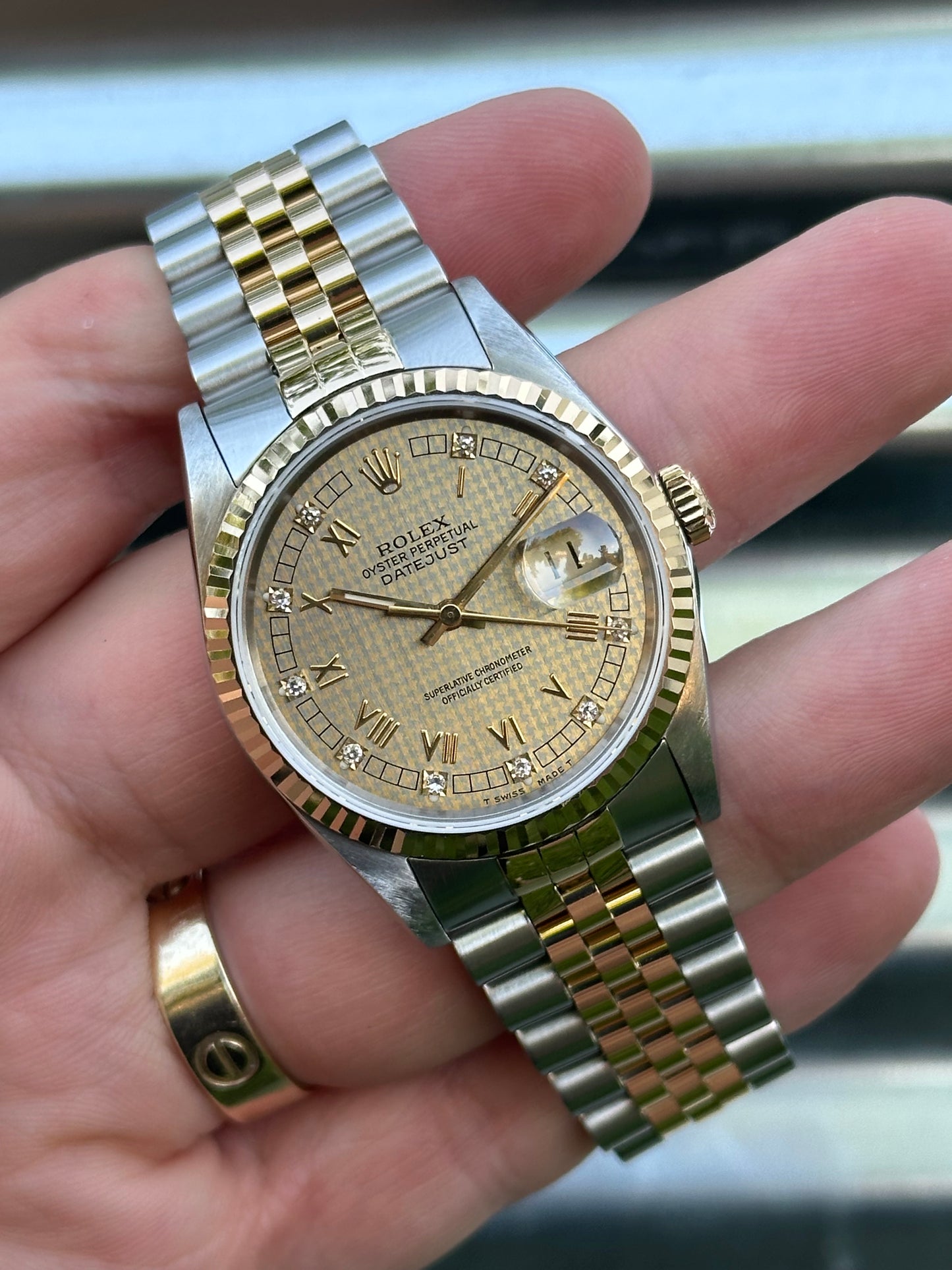 Rolex Datejust 36mm Ref.16233 Box & Papers “Houndstooth Dial”