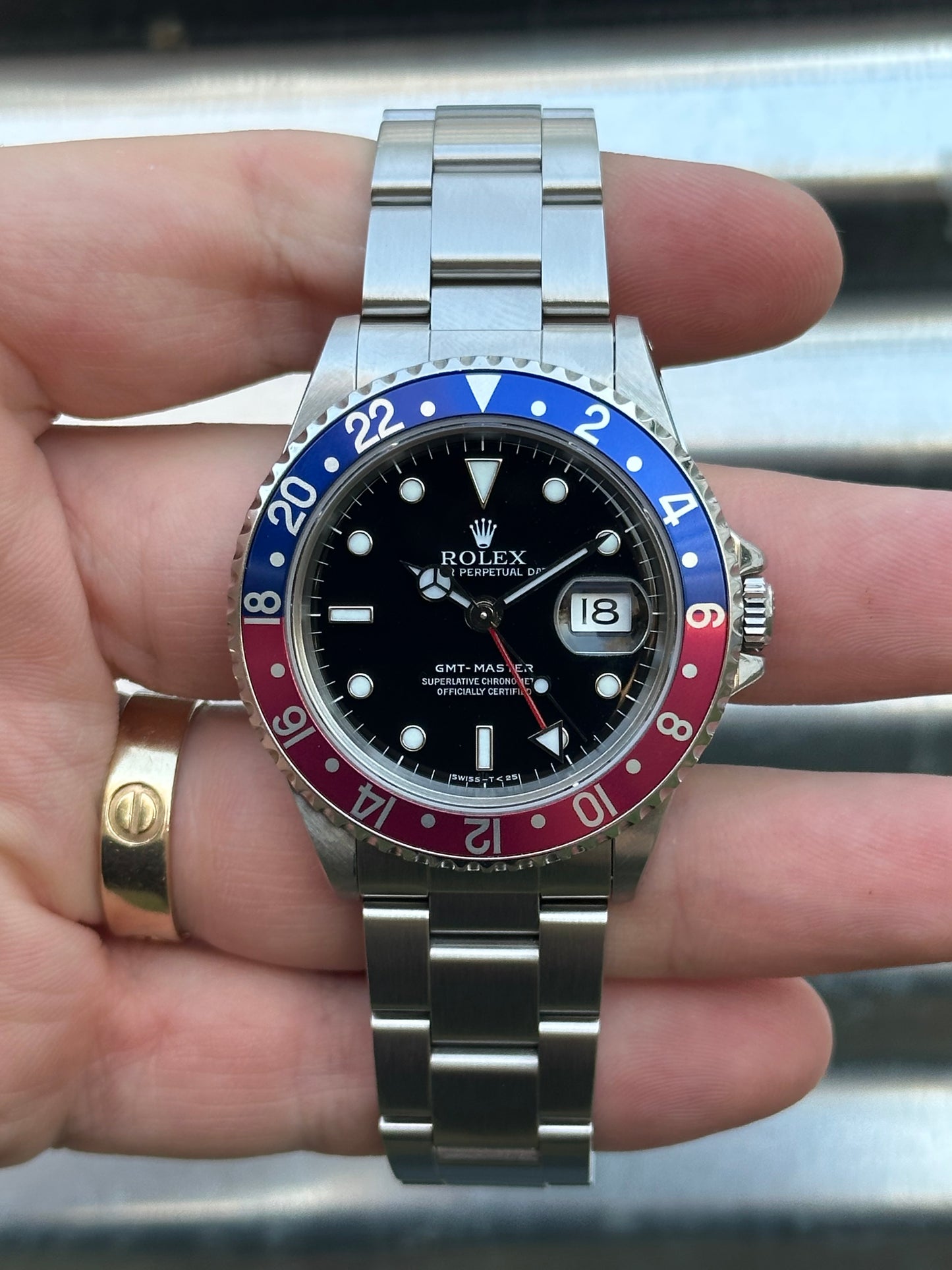 Rolex GMT Master Pepsi 40mm Ref.16700 Box & Papers