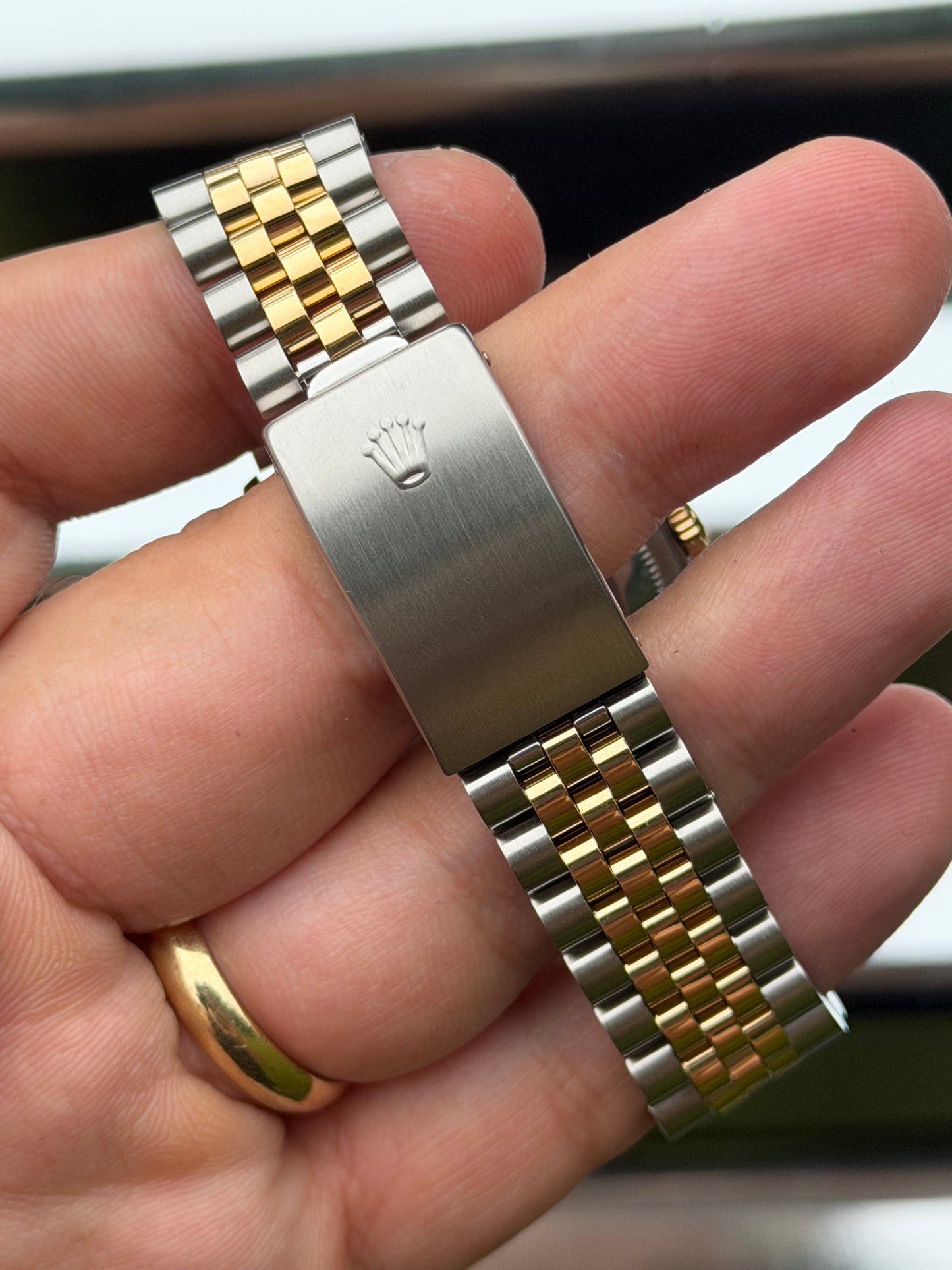 Rolex Datejust “Anniversary Diamond Dial” 36mm Ref.16233 Box & Papers