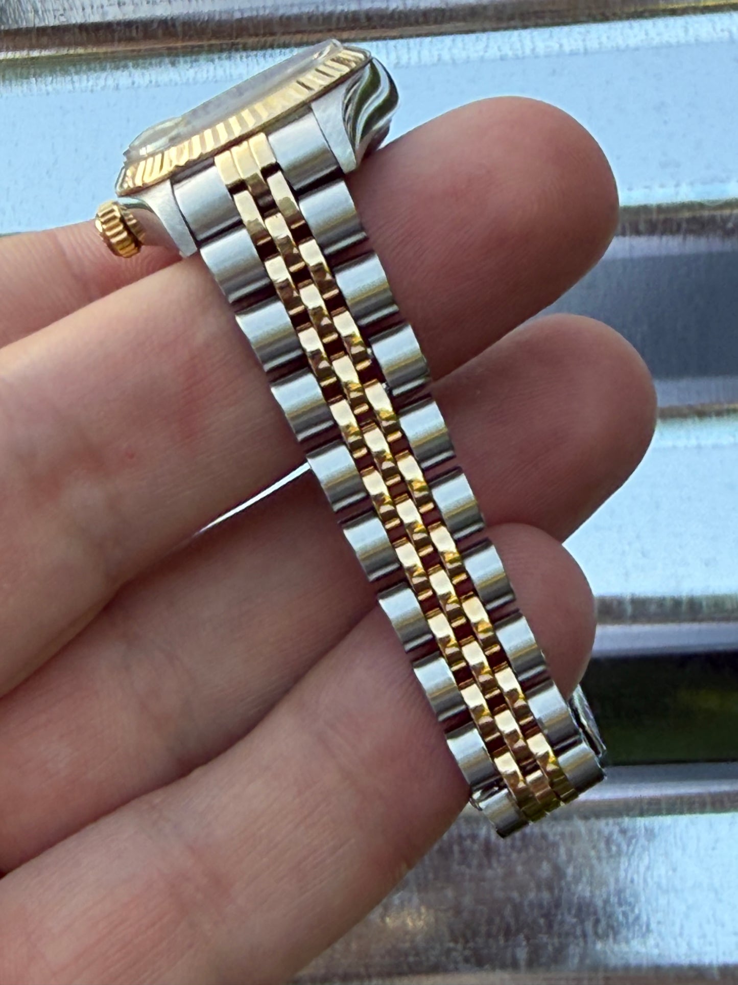 Rolex Ladies Datejust “Pyramid Dial” 26mm Ref.69173 Box & Papers