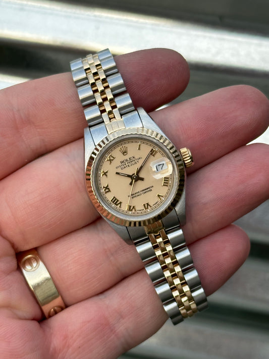 Rolex Ladies Datejust 26mm Ref.69173 “Ivory Roman Numeral Dial” Box & Papers
