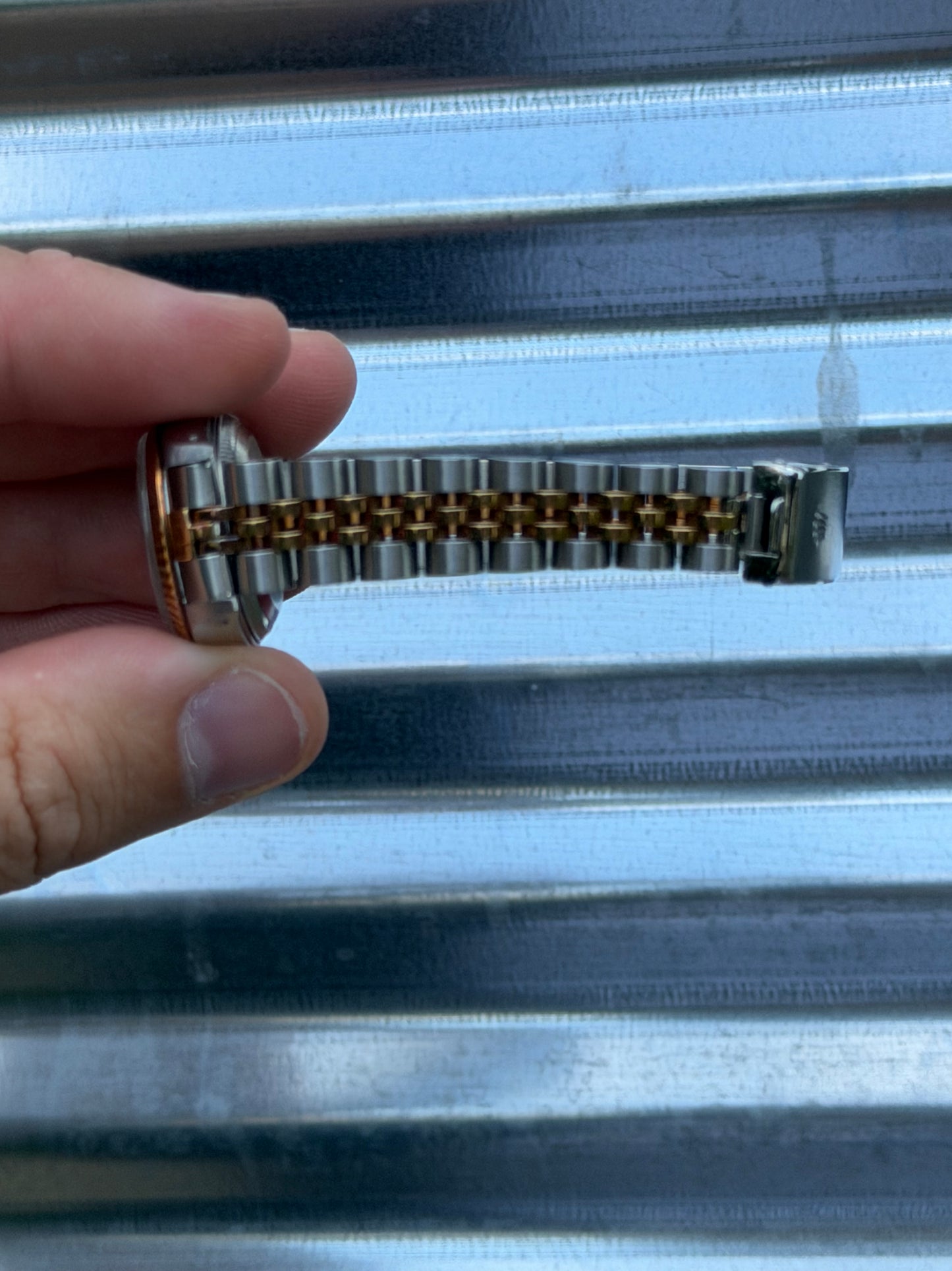 Rolex Ladies Datejust 26mm Ref.69173 Box & Papers “Champagne Diamond Dial”