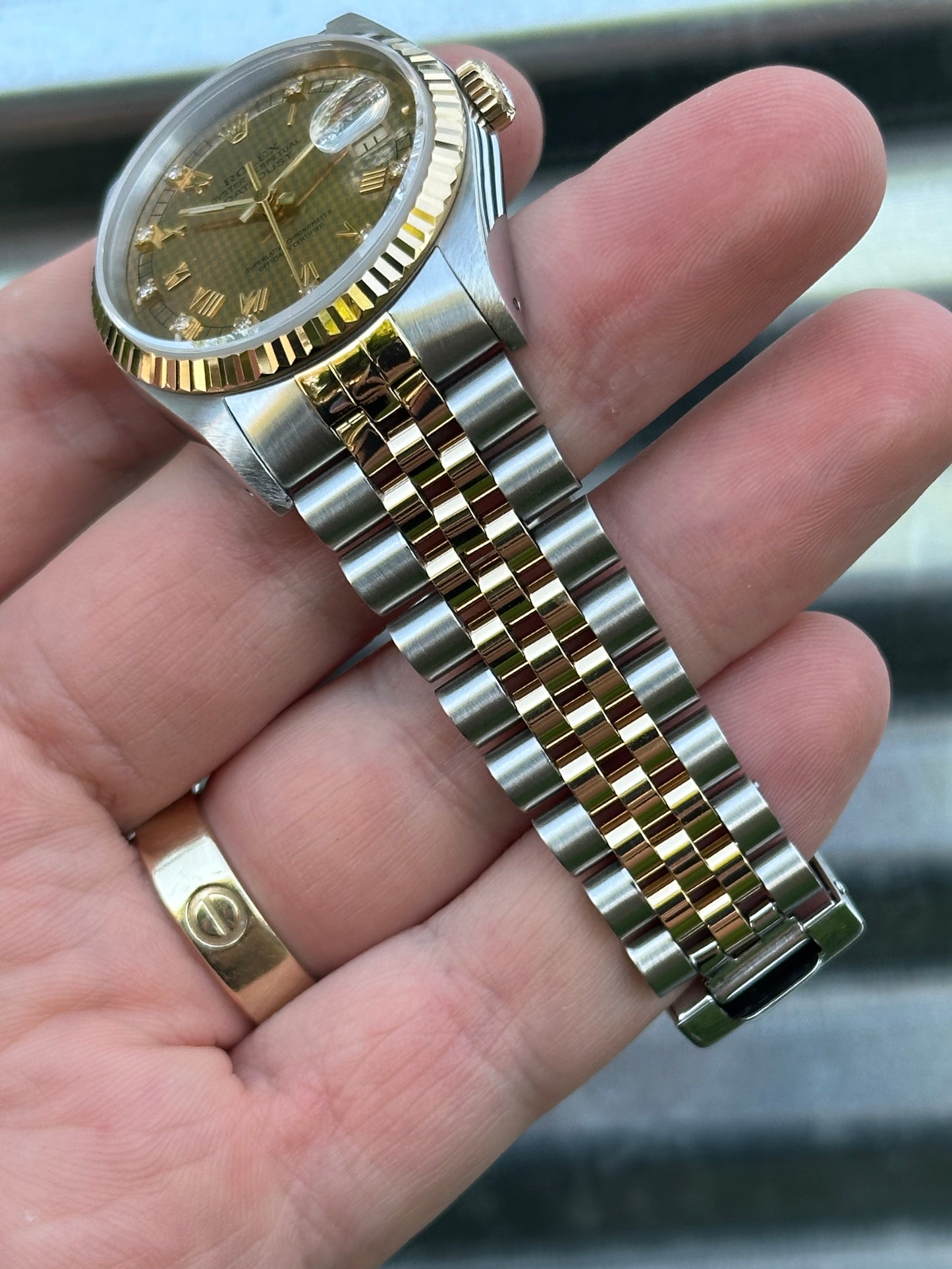 Rolex Datejust 36mm Ref.16233 Box & Papers “Houndstooth Dial”