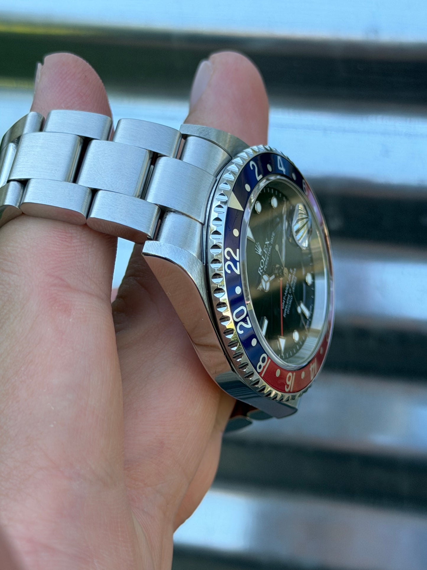 Rolex GMT Master II Pepsi 40mm Ref.16710 Box & Papers