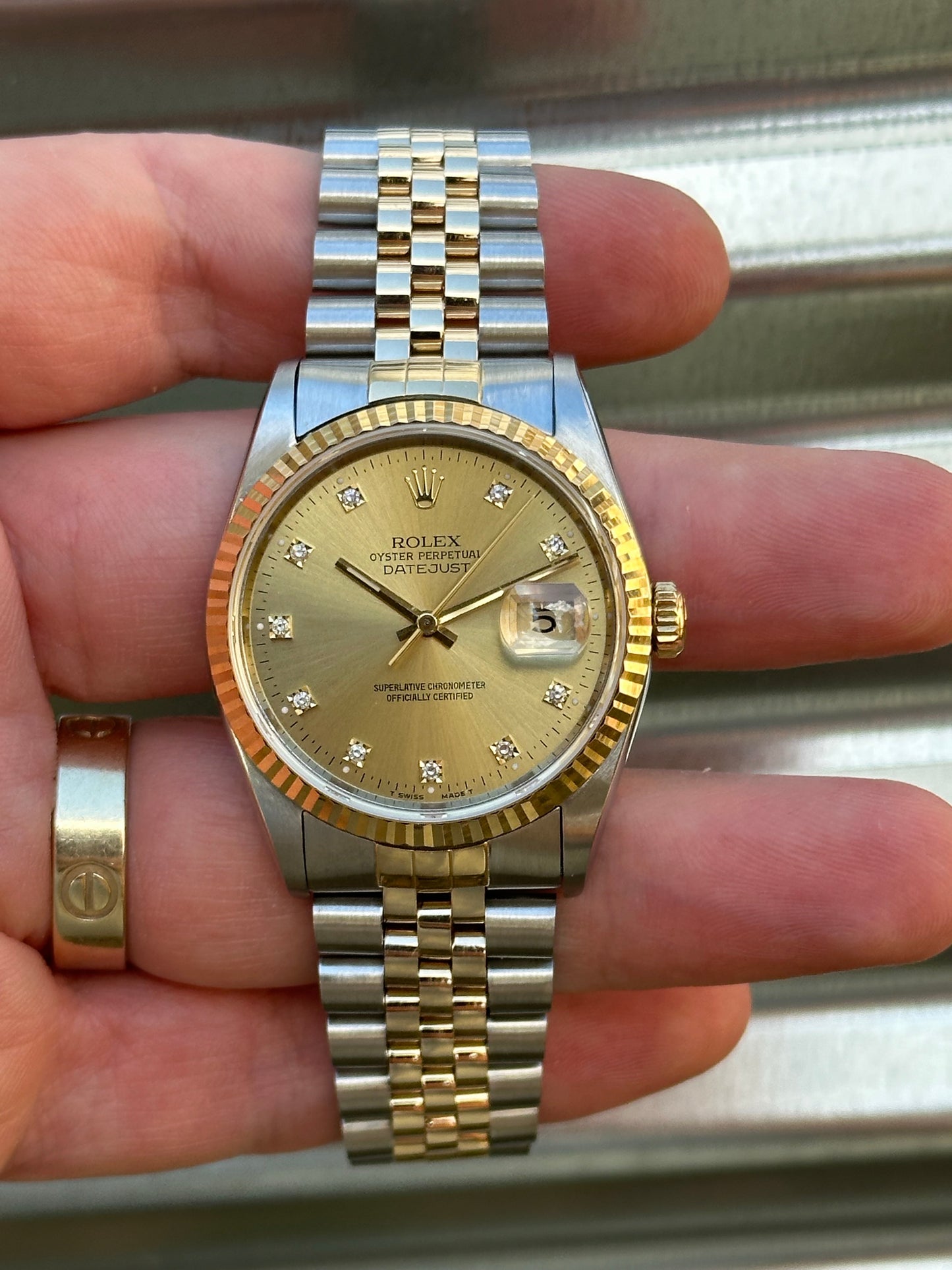 Rolex Datejust 36mm Ref.16233 “Champagne Diamond Dial” Box & Papers