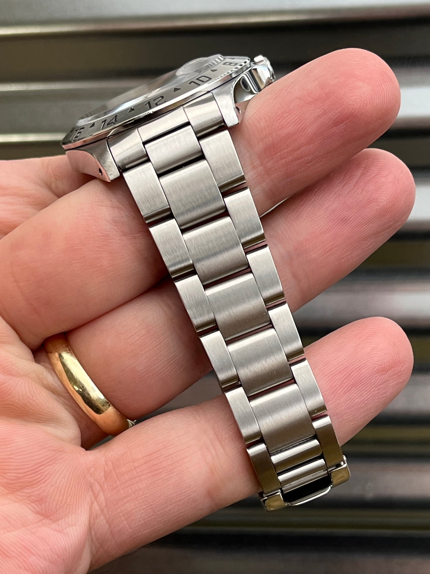 Rolex Explorer II “Tritium Dial” 40mm Ref.16570 Box & Papers