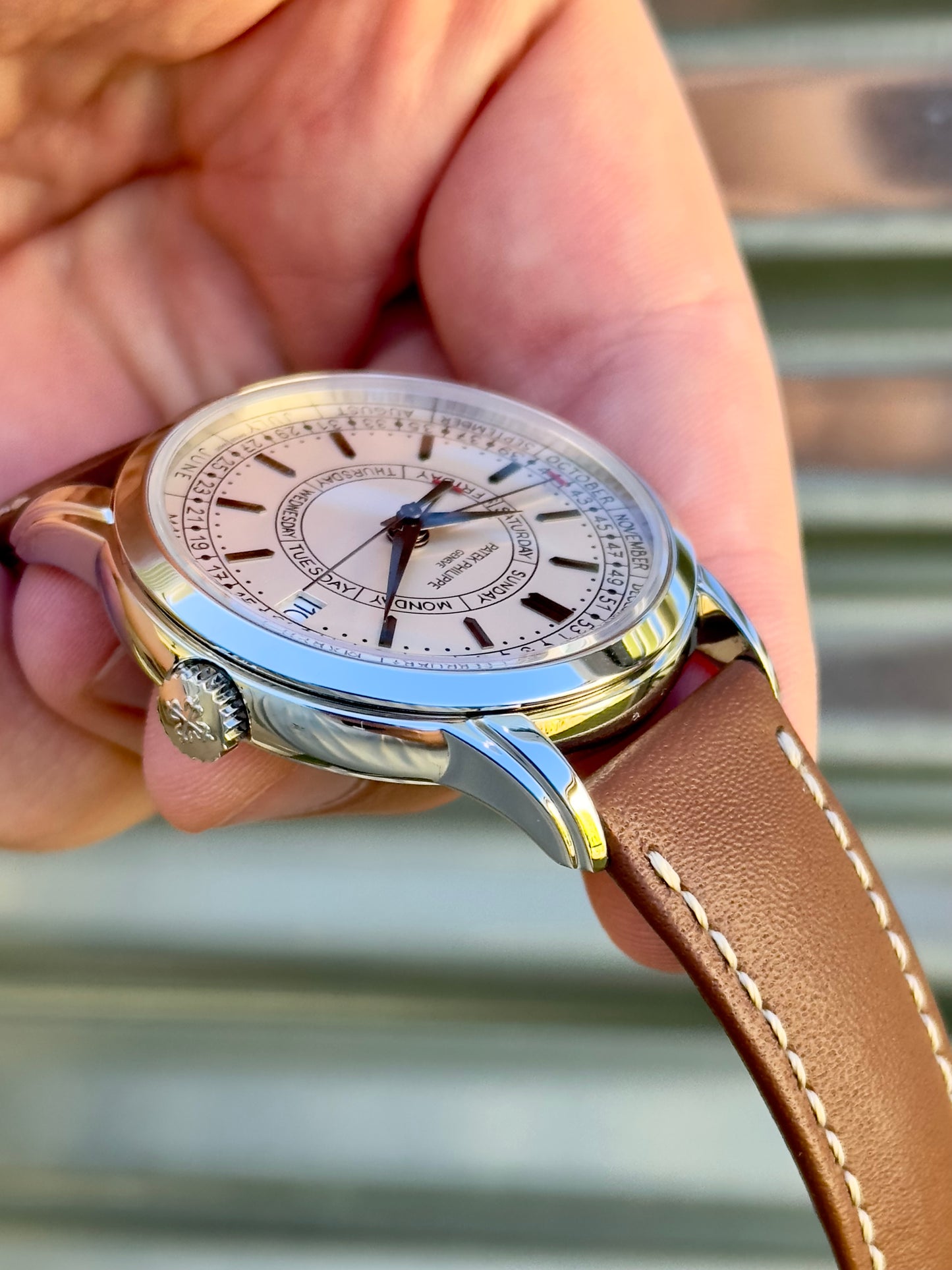 Patek Philippe Calatrava Ref.5212 Box & Papers