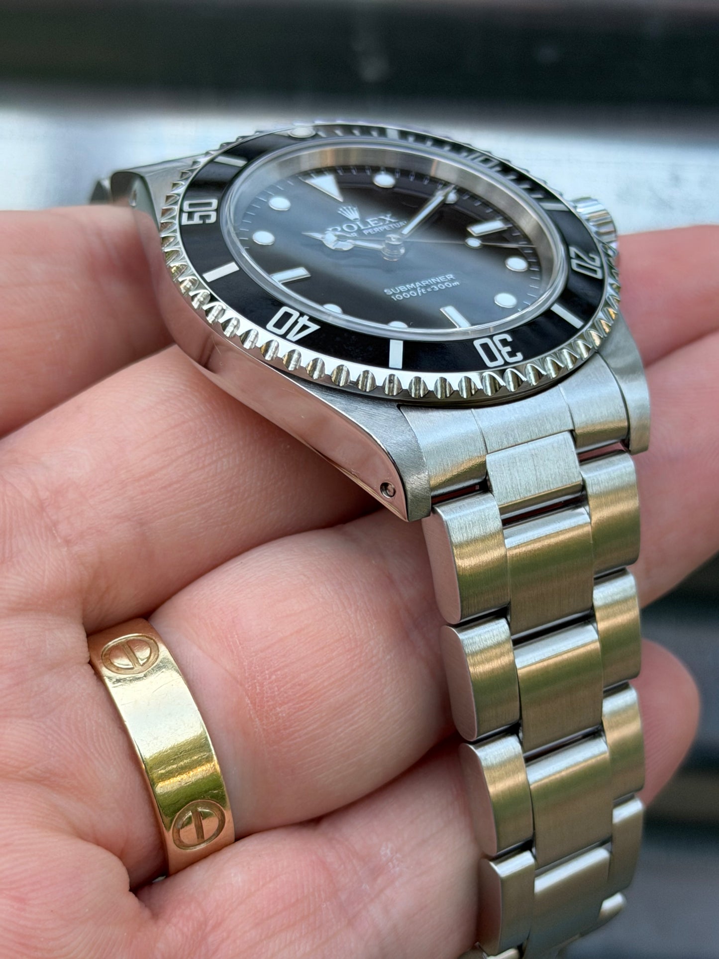 Rolex Submariner No Date 40mm Ref.14060M Box & Papers