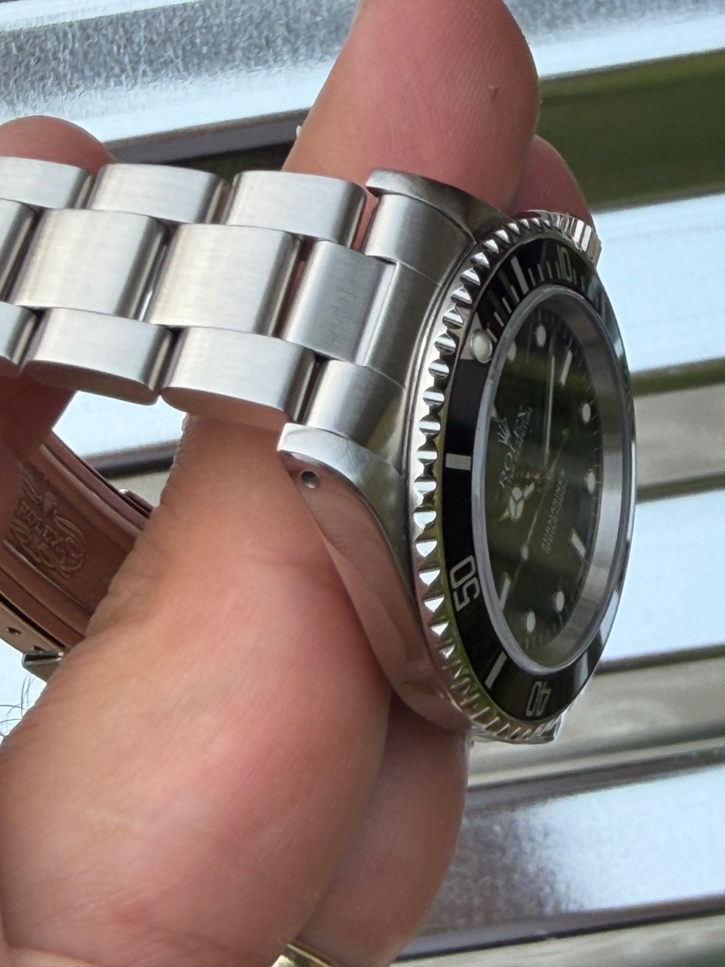 Rolex Submariner No Date 40mm Ref.14060 Box & Rolex Service Card Under Warranty