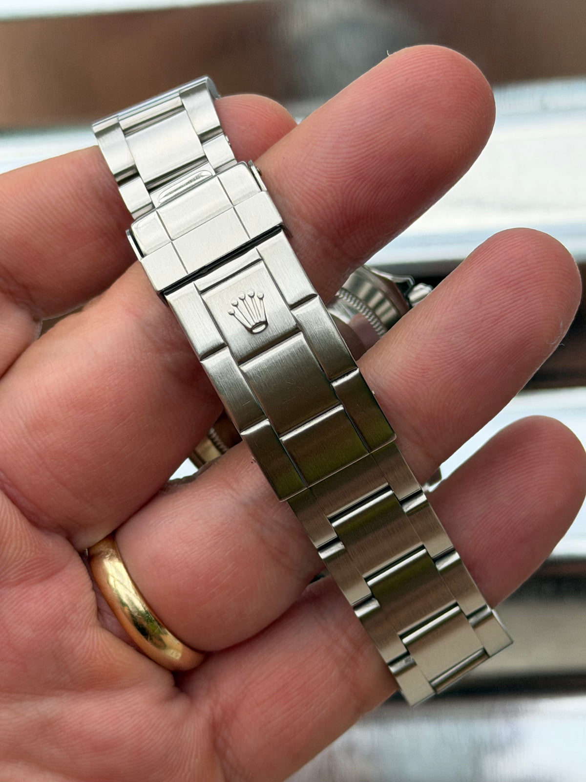 Rolex Submariner Date 40mm Ref.16610 Box & Papers Engraved Rehaut