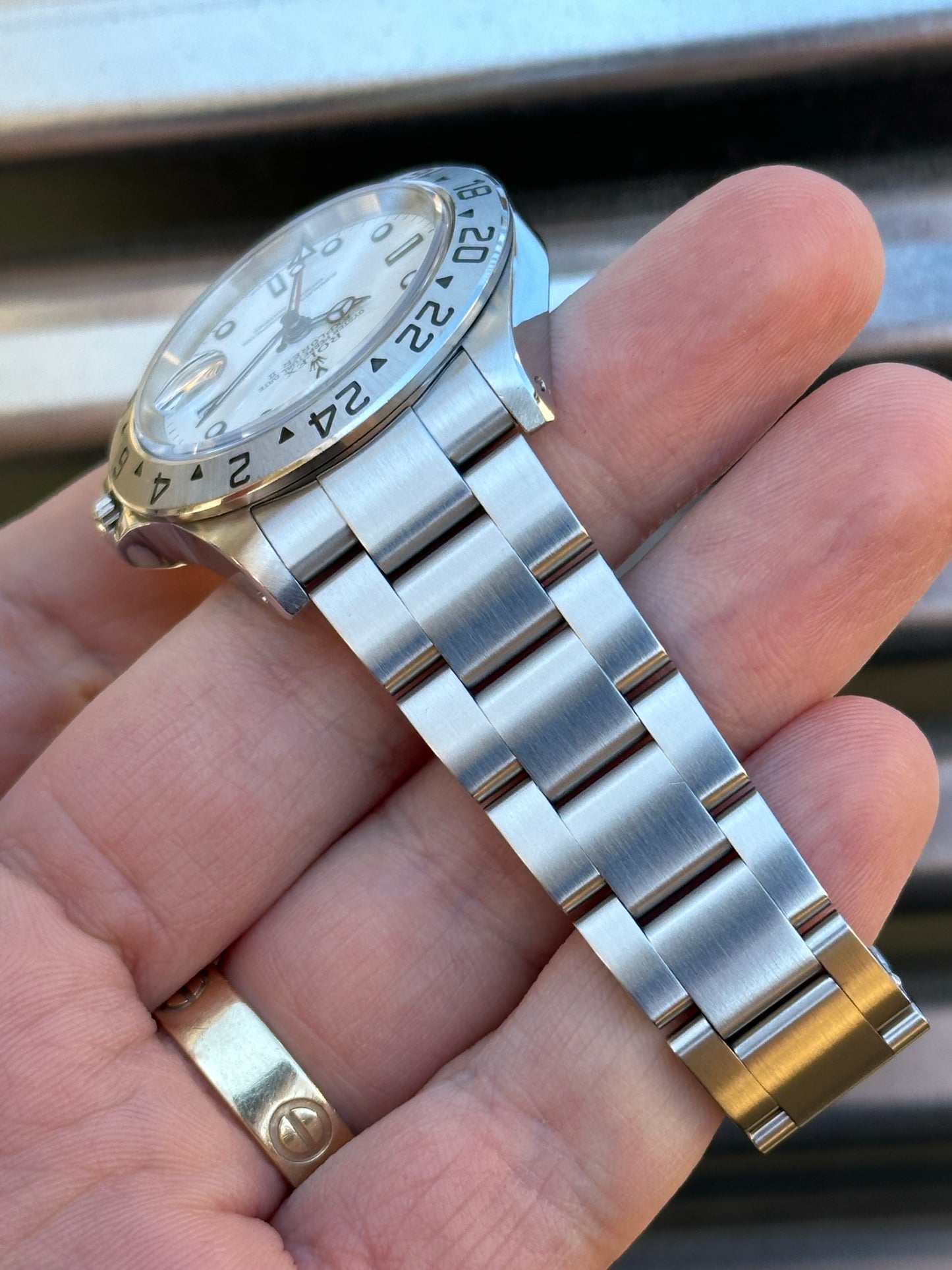 Rolex Explorer II “Polar” 40mm Ref.16570 Box & Papers