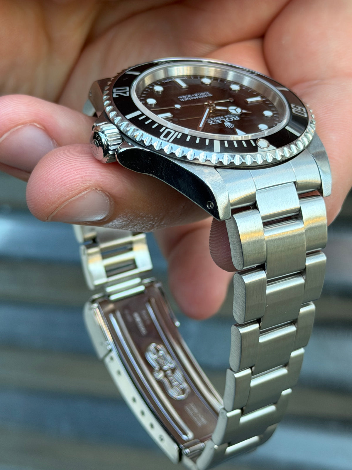 Rolex Submariner No Date 40mm Ref.14060M Box & Papers