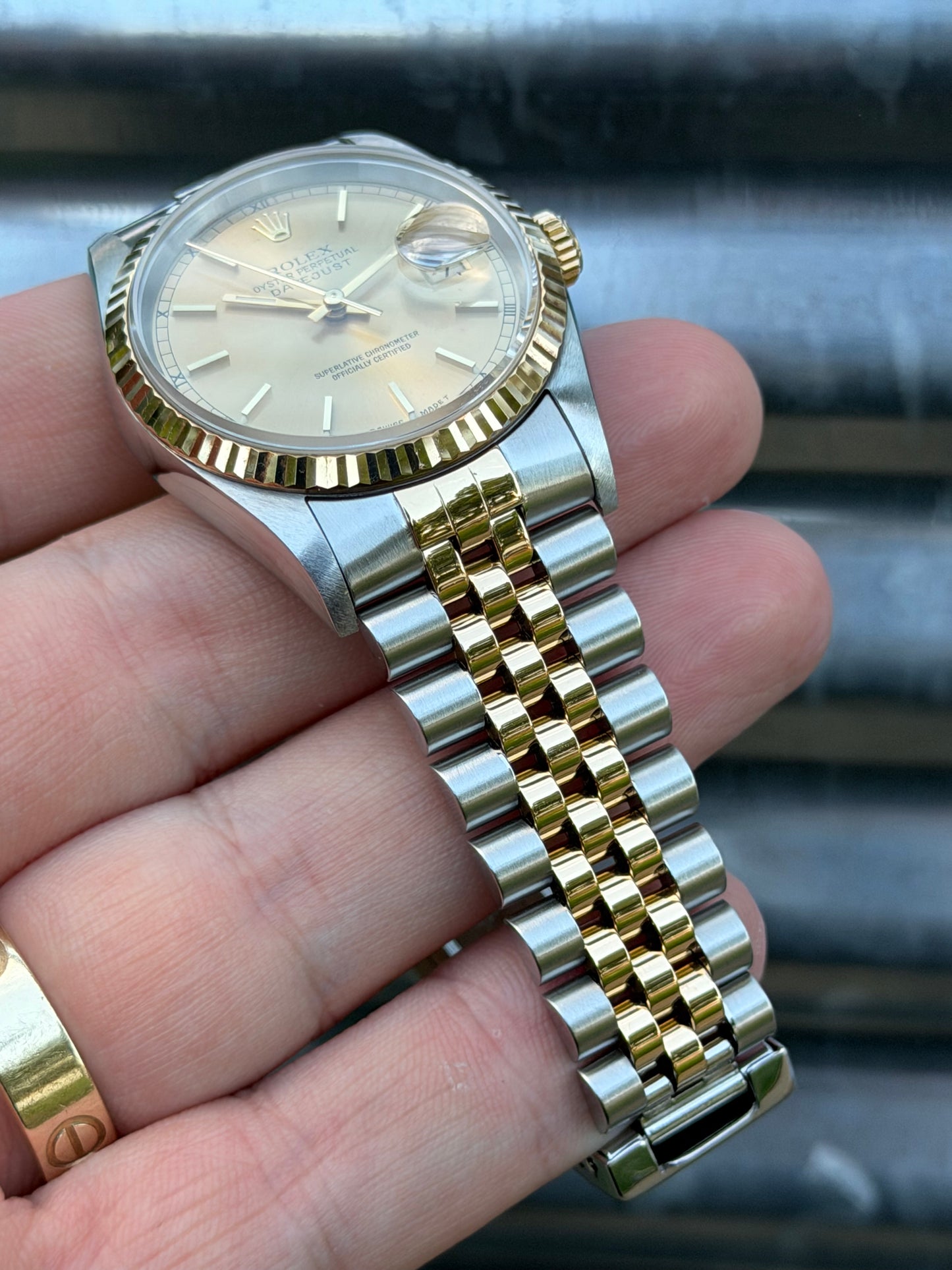 Rolex Datejust “Champagne Dial” 36mm Ref.16233 Box & Papers
