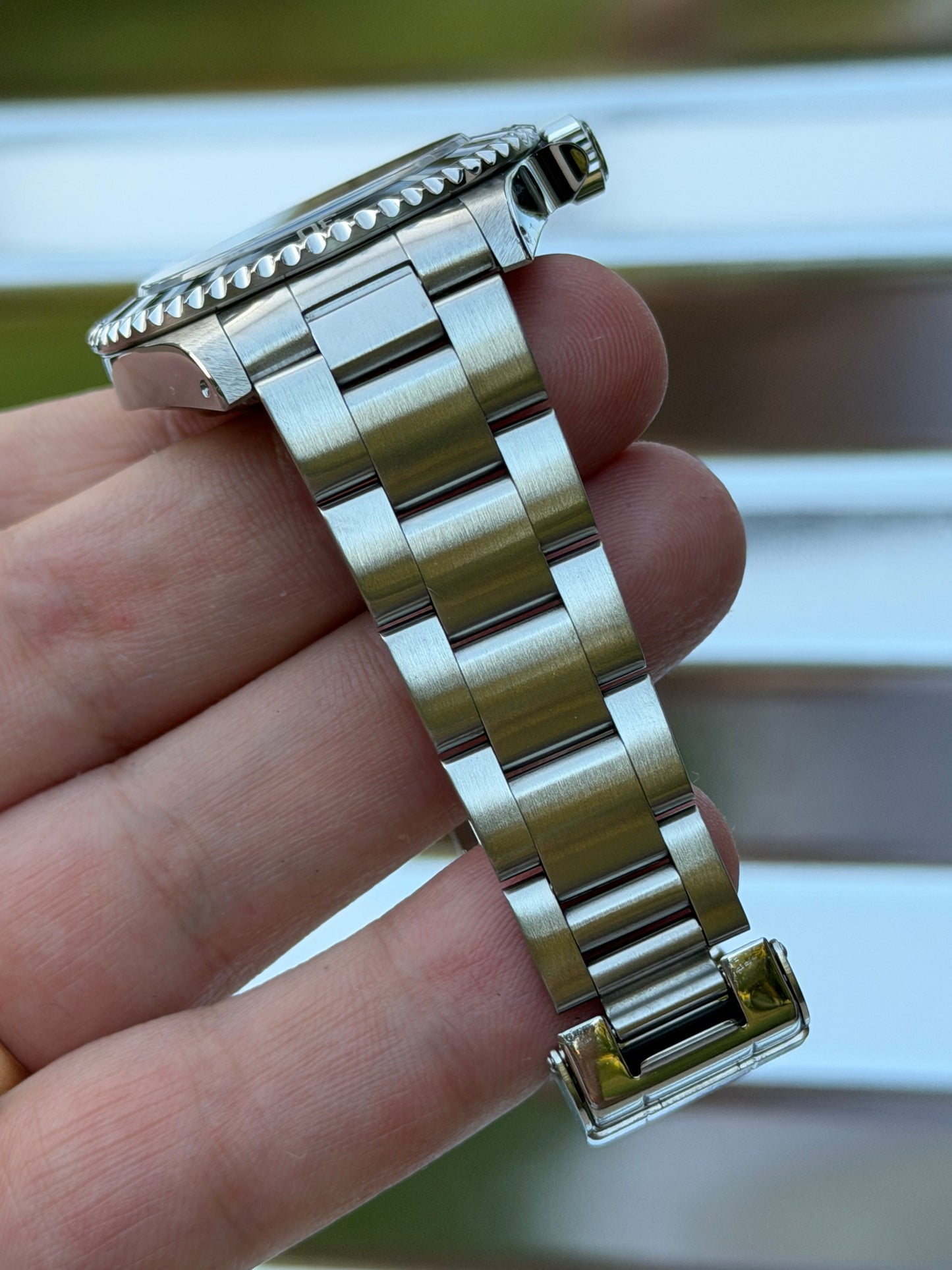 Rolex Submariner No Date 40mm Ref.14060M Box & Papers