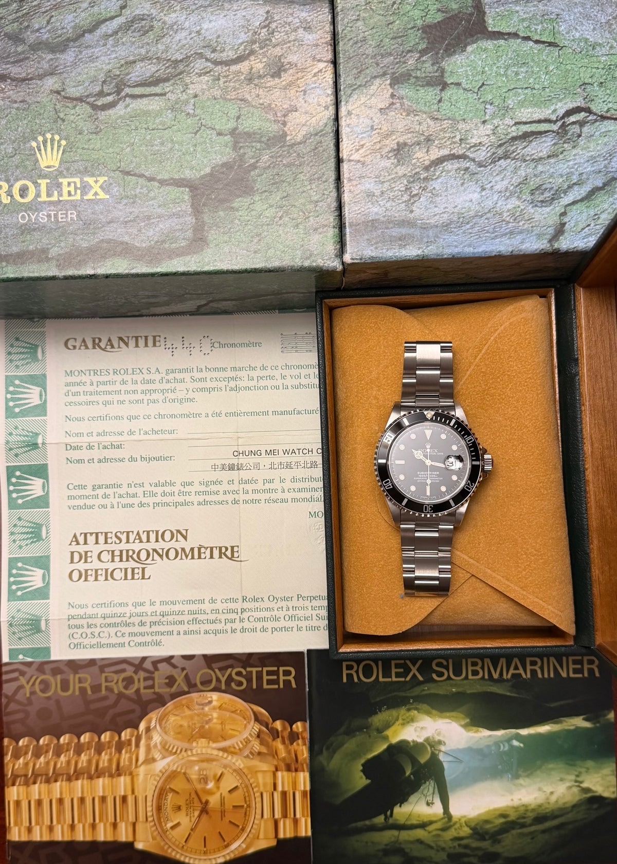 Rolex Submariner Date “Patina Tritium Dial” 40mm Ref.16610 Box & Papers