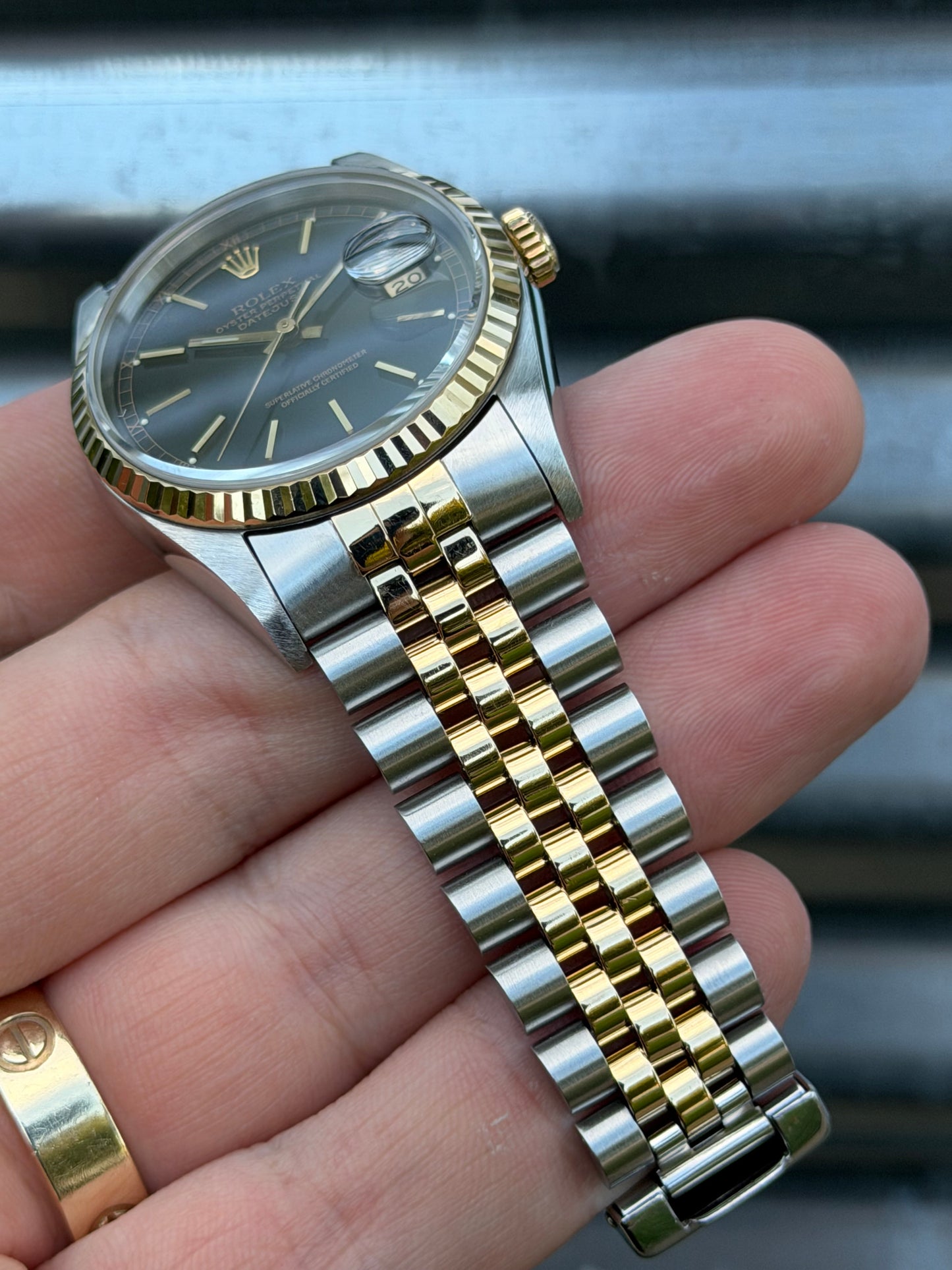 Rolex Datejust “Black Index Dial with Roman Numeral Track” 36mm Ref.16233 Box & Papers