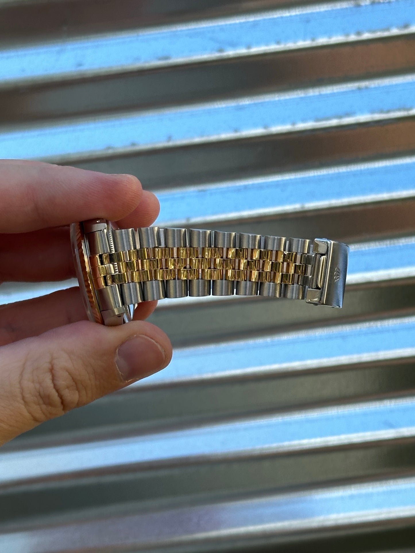 Rolex Datejust 36mm Ref.16233 “Champagne Diamond Dial” Box & Papers