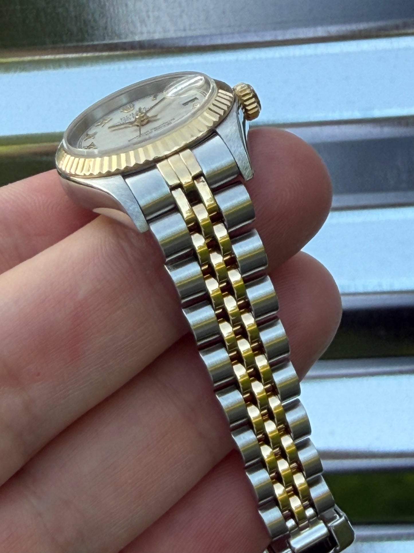 Rolex Ladies Datejust “Pyramid Dial” 26mm Ref.69173 Box & Papers
