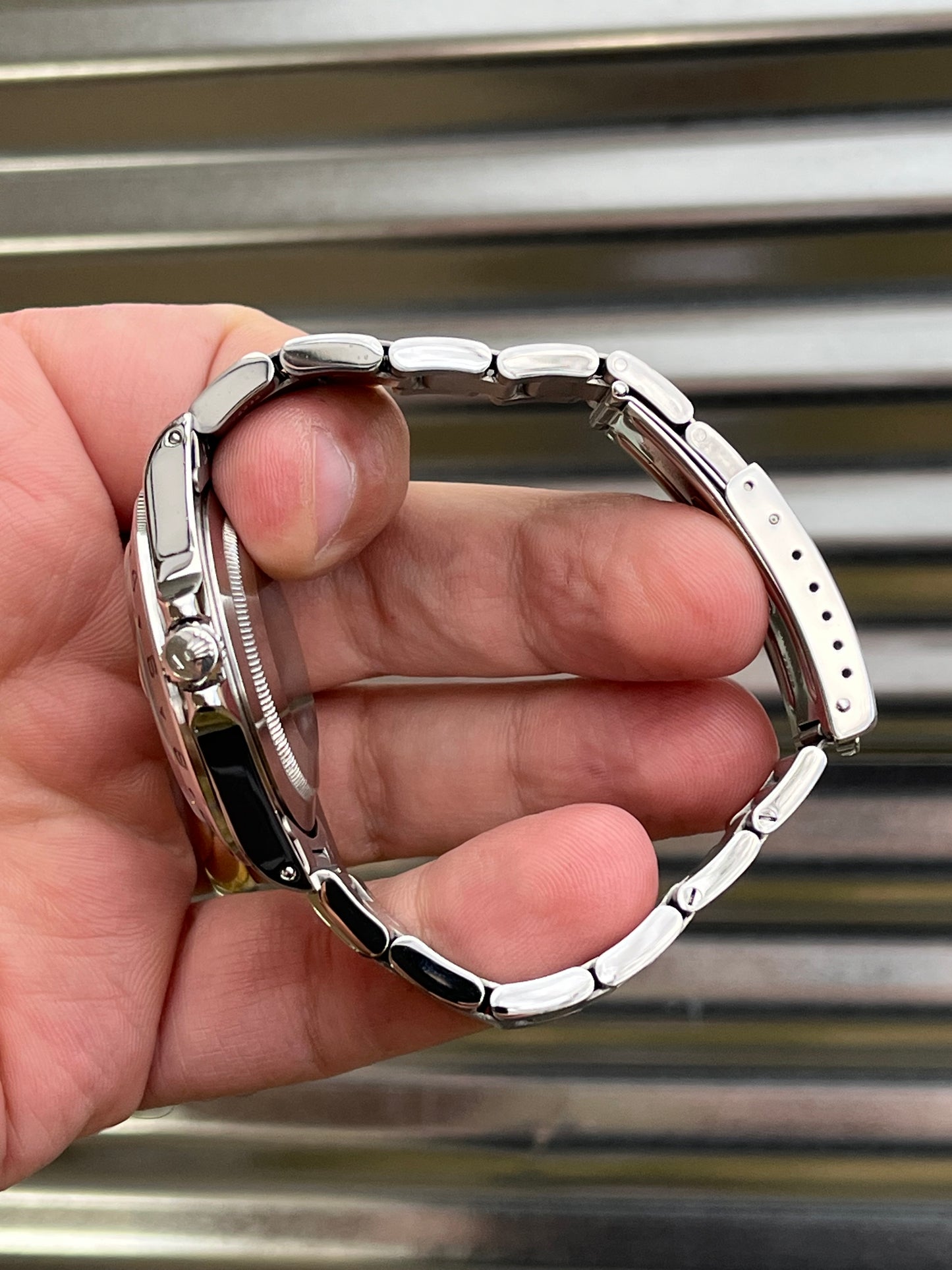 Rolex Explorer II “Tritium Dial” 40mm Ref.16570 Box & Papers