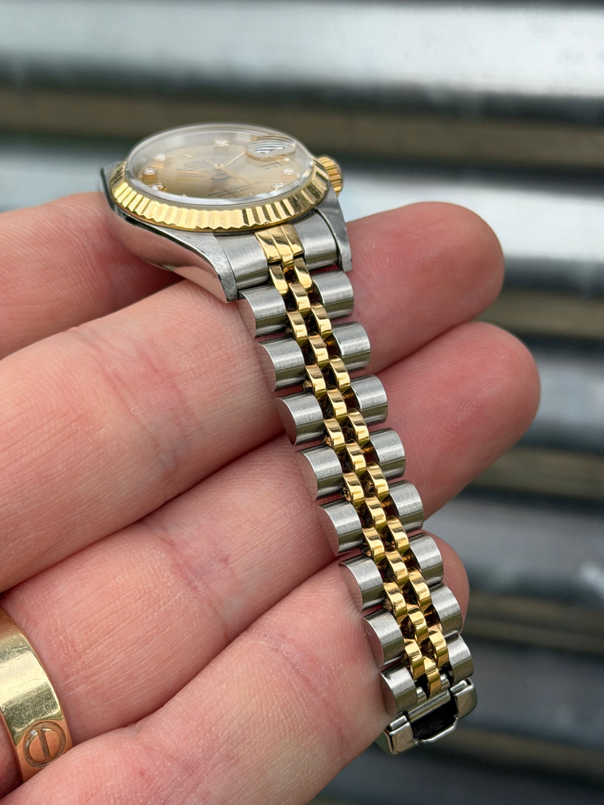 Rolex Ladies Datejust 26mm Ref.69173 Box & Papers