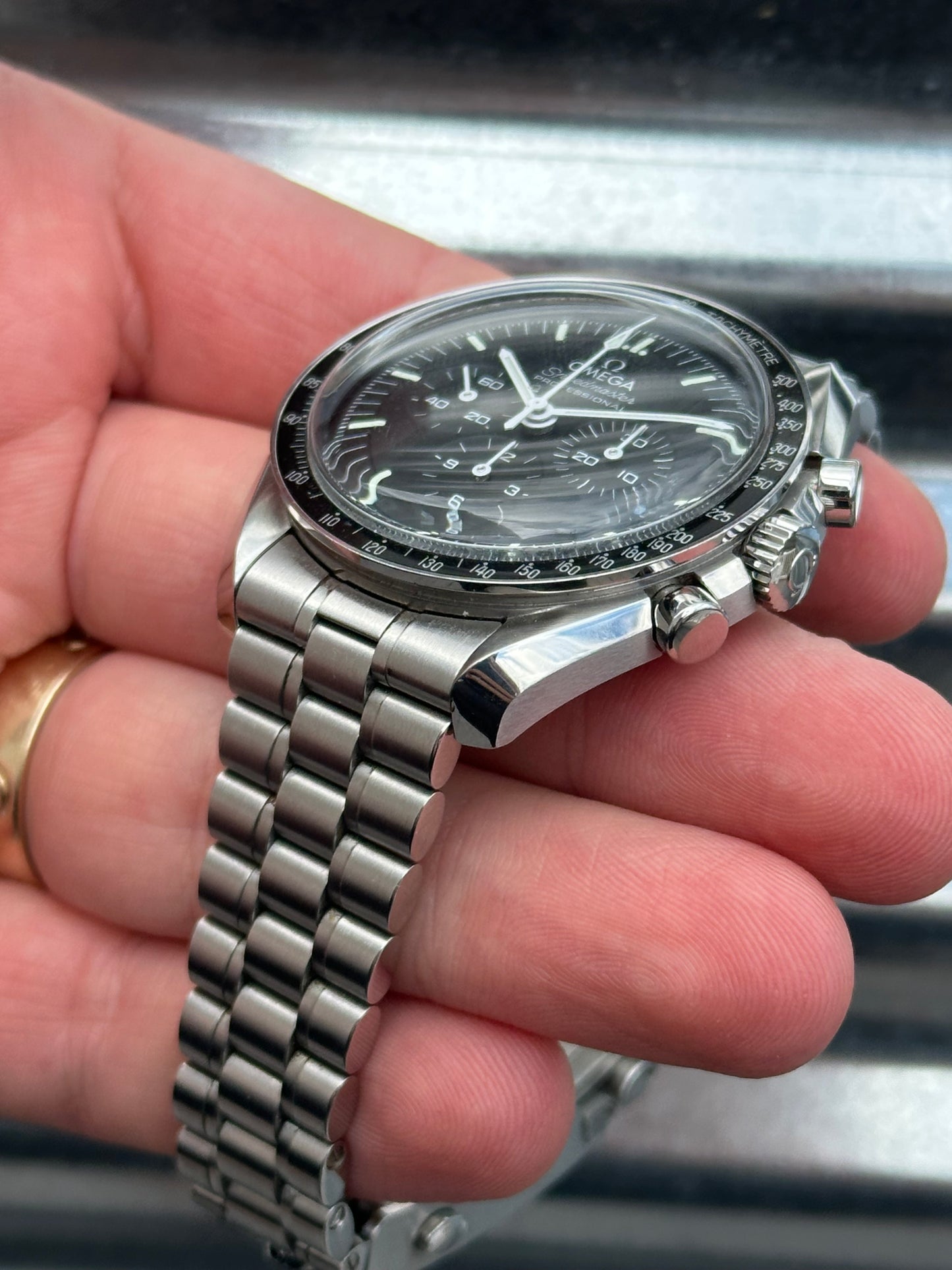 Omega Speedmaster Professional “Moon Watch” 42mm Ref. 310.30.42.50.01.001 Box & Cards