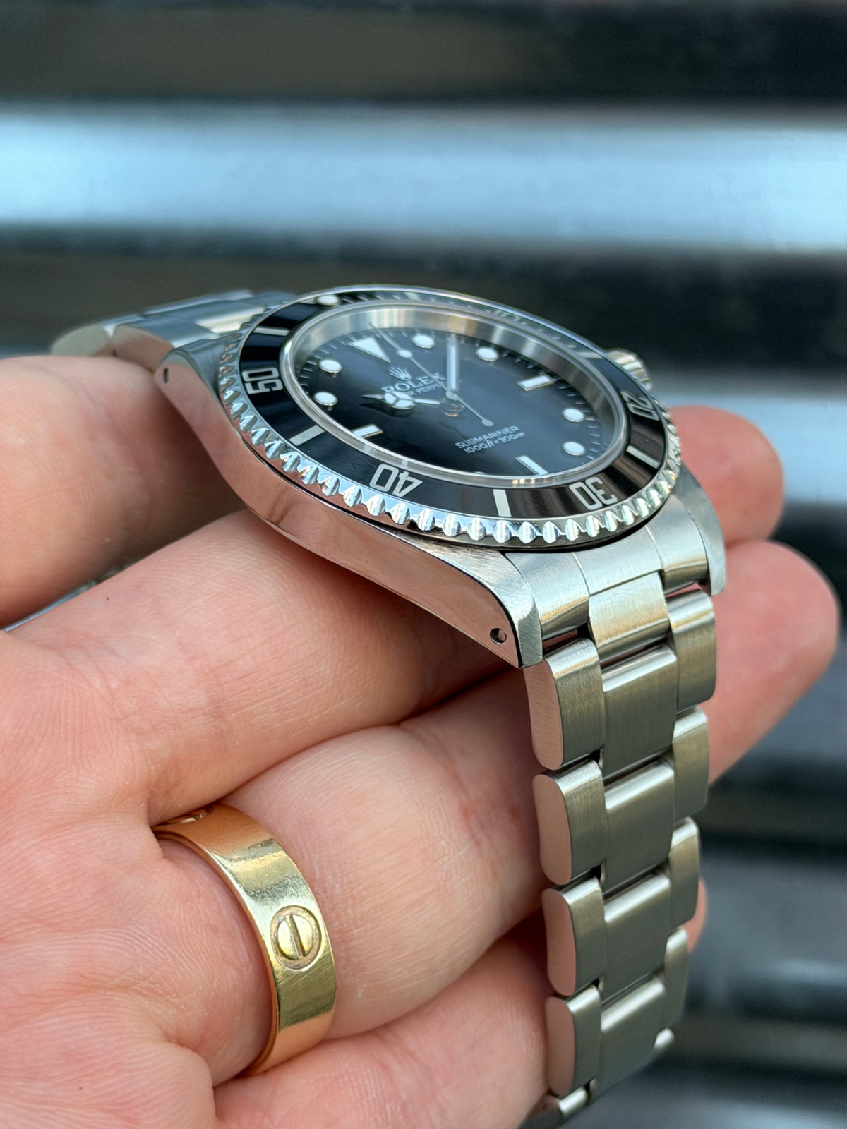 Rolex Submariner No Date 40mm Ref.14060M Box & Papers