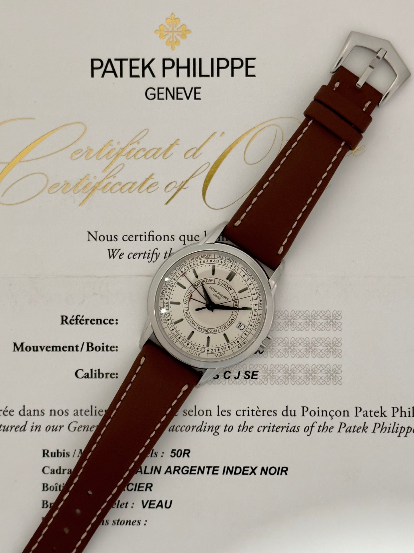 Patek Philippe Calatrava Ref.5212 Box & Papers