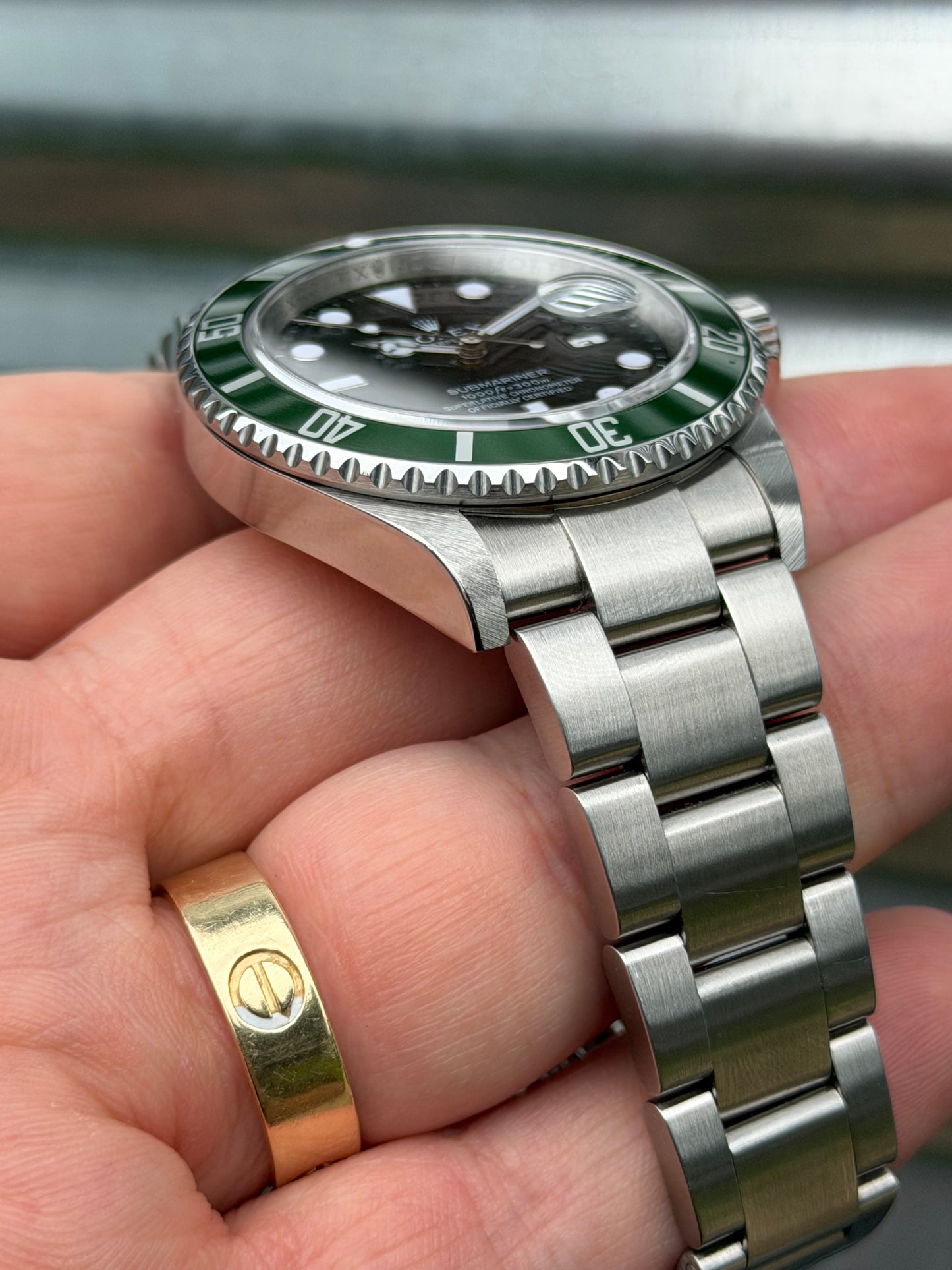 Rolex Submariner Date “Kermit” 40mm Ref.16610LV Box & Papers
