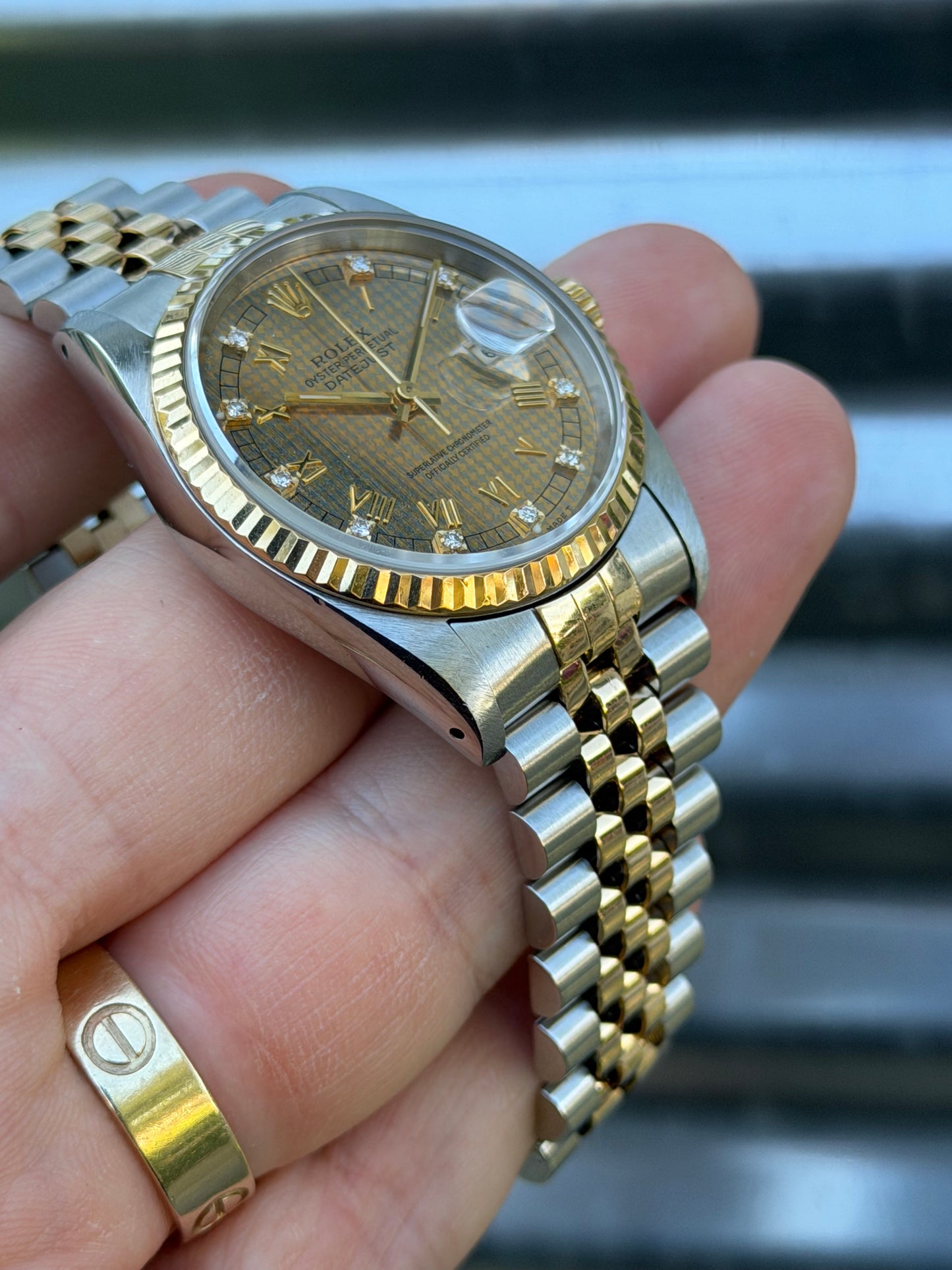 Rolex Datejust “Houndstooth Dial” 36mm Ref.16233 Box & Papers