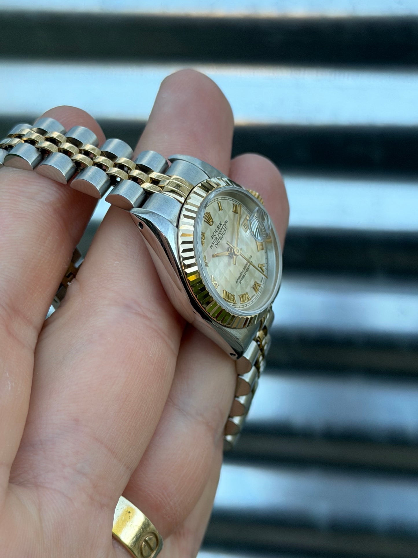 Rolex Ladies Datejust “Pyramid Dial” 26mm Ref.69173 Box & Papers