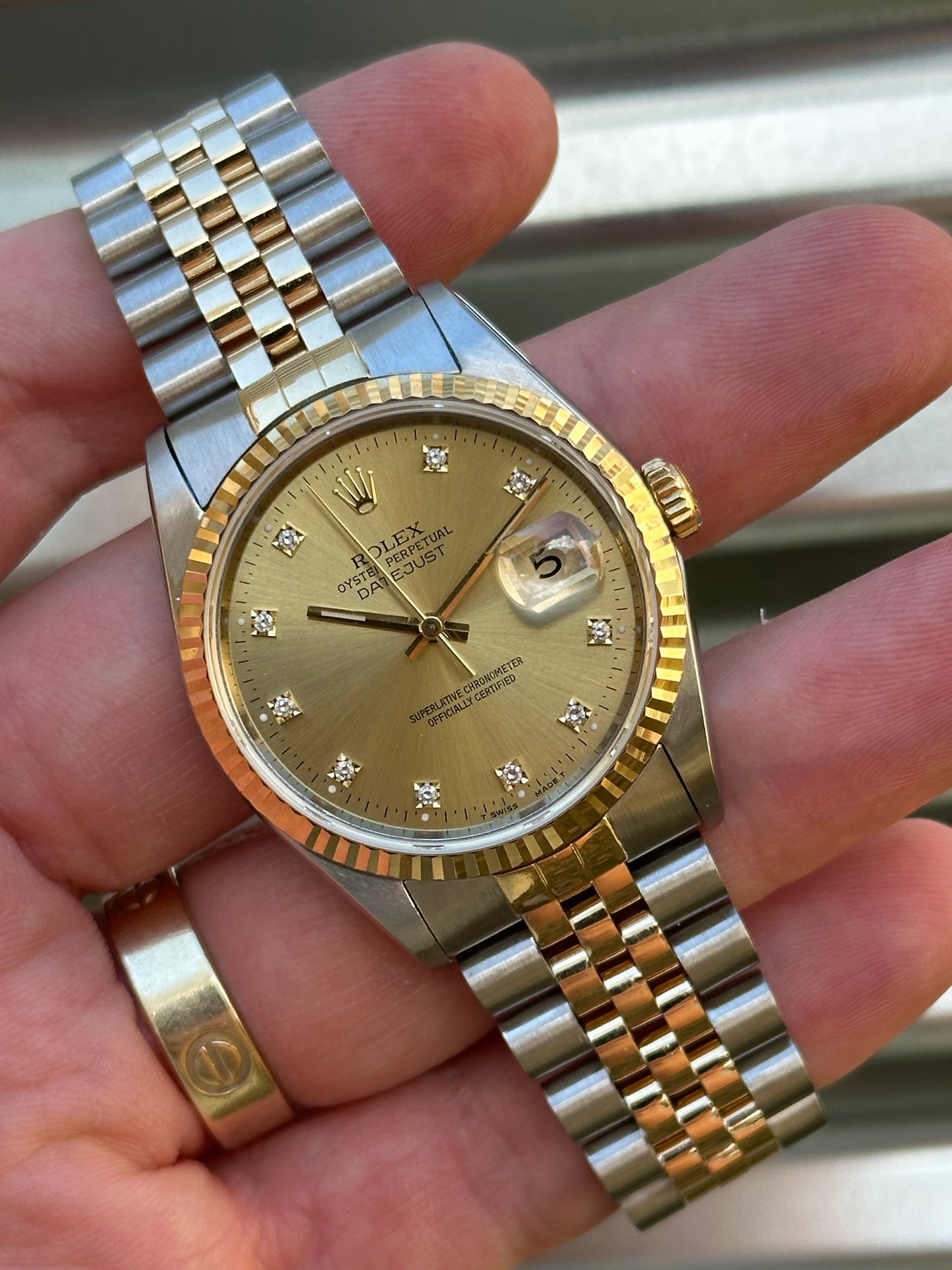 Rolex Datejust 36mm Ref.16233 “Champagne Diamond Dial” Box & Papers