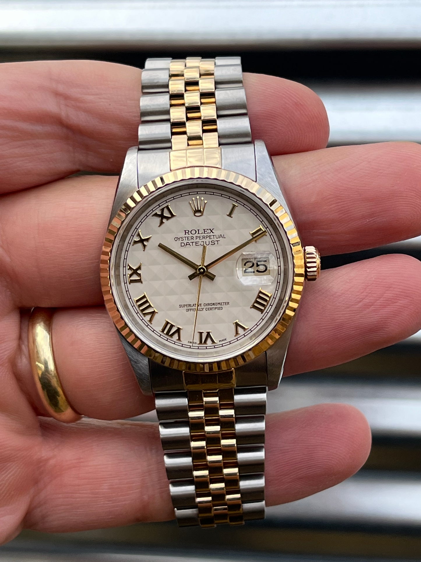 Rolex Datejust “Pyramid Dial” 36mm Ref.16233 Box & Papers