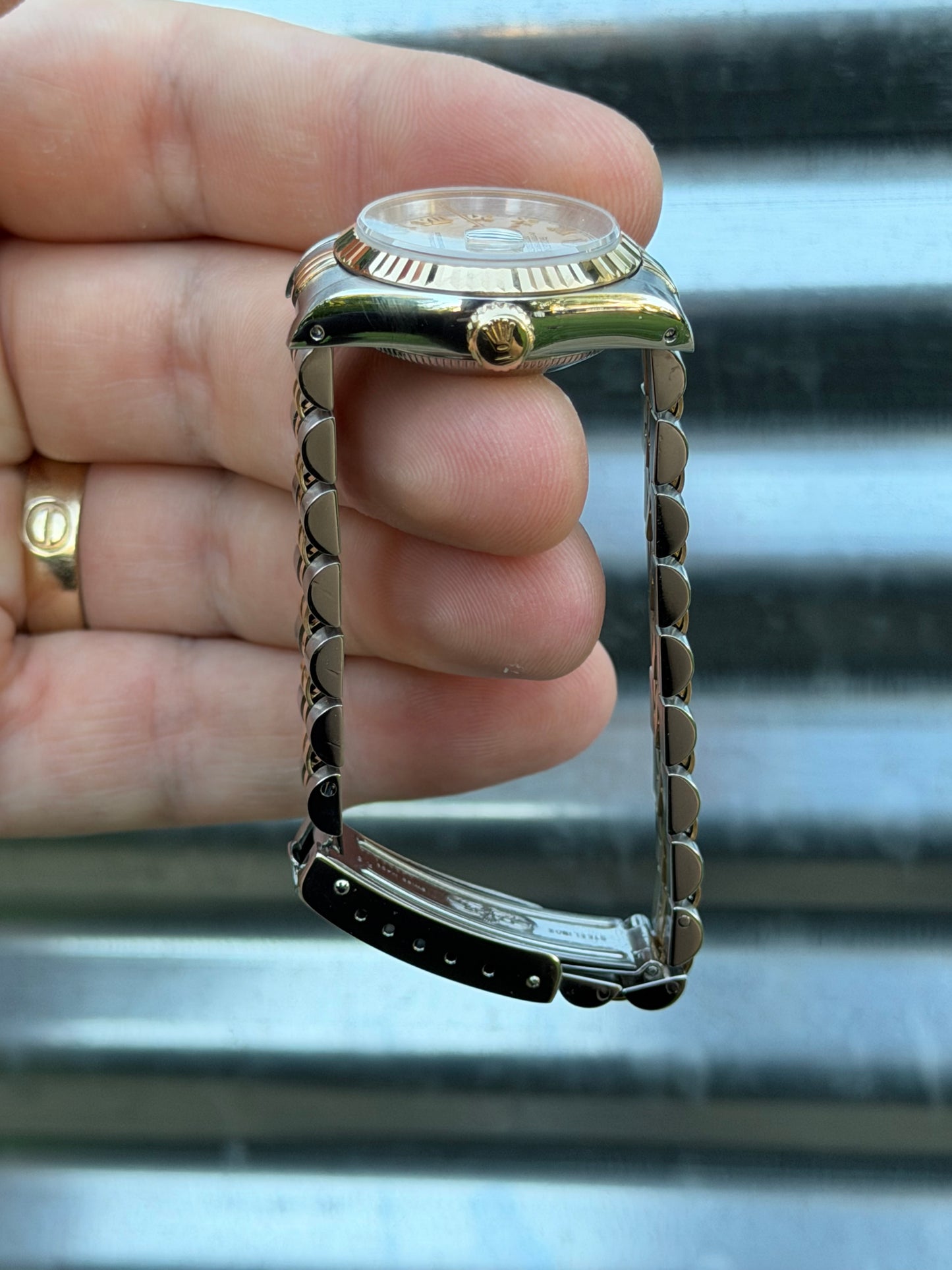 Rolex Ladies Datejust “Pyramid Dial” 26mm Ref.69173 Box & Papers