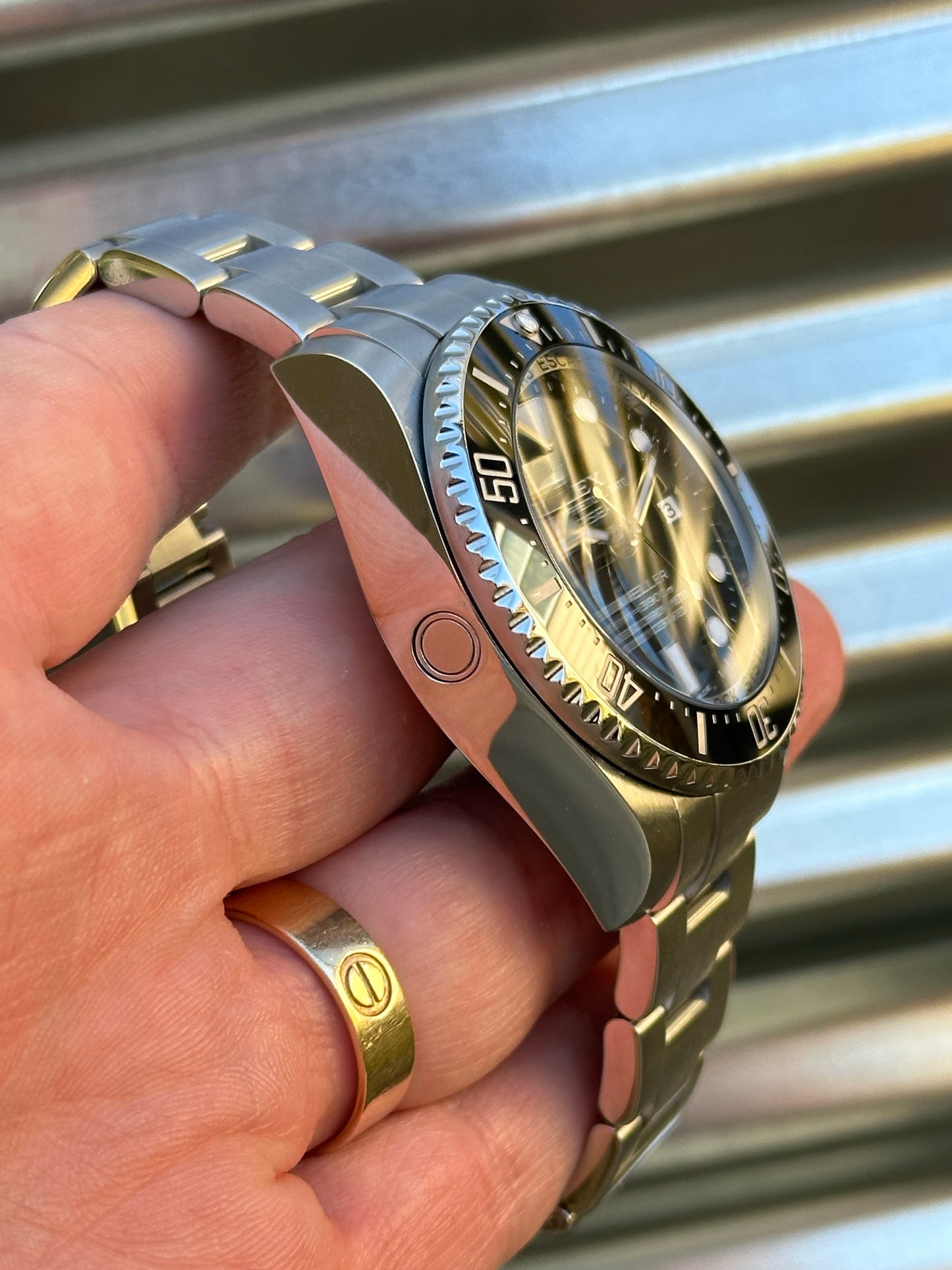 Rolex Sea-Dweller 44mm Ref.116660 Watch with Card