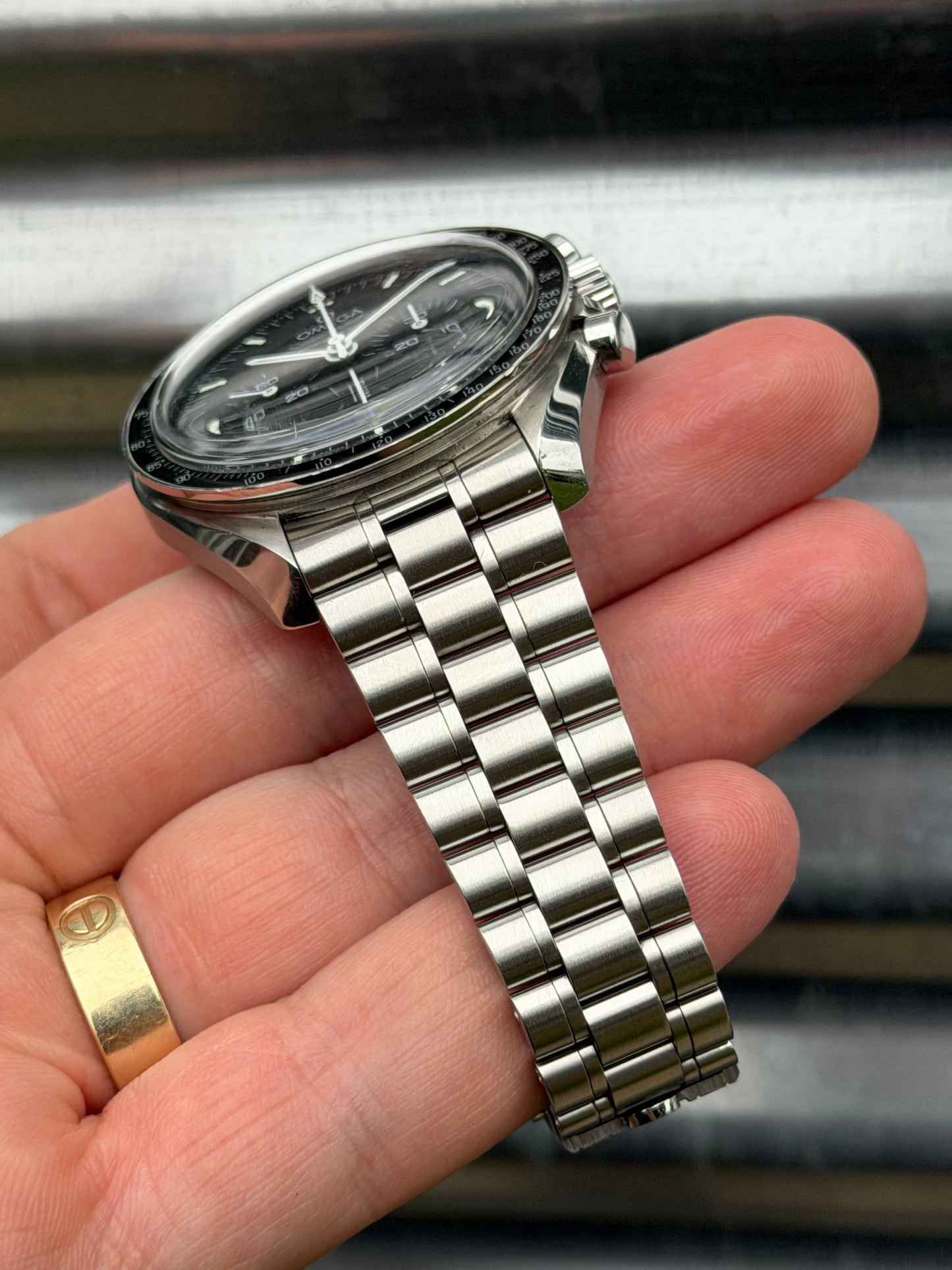 Omega Speedmaster Professional Moon Watch 42mm Ref: 310.30.42.50.01.001 Box & Cards