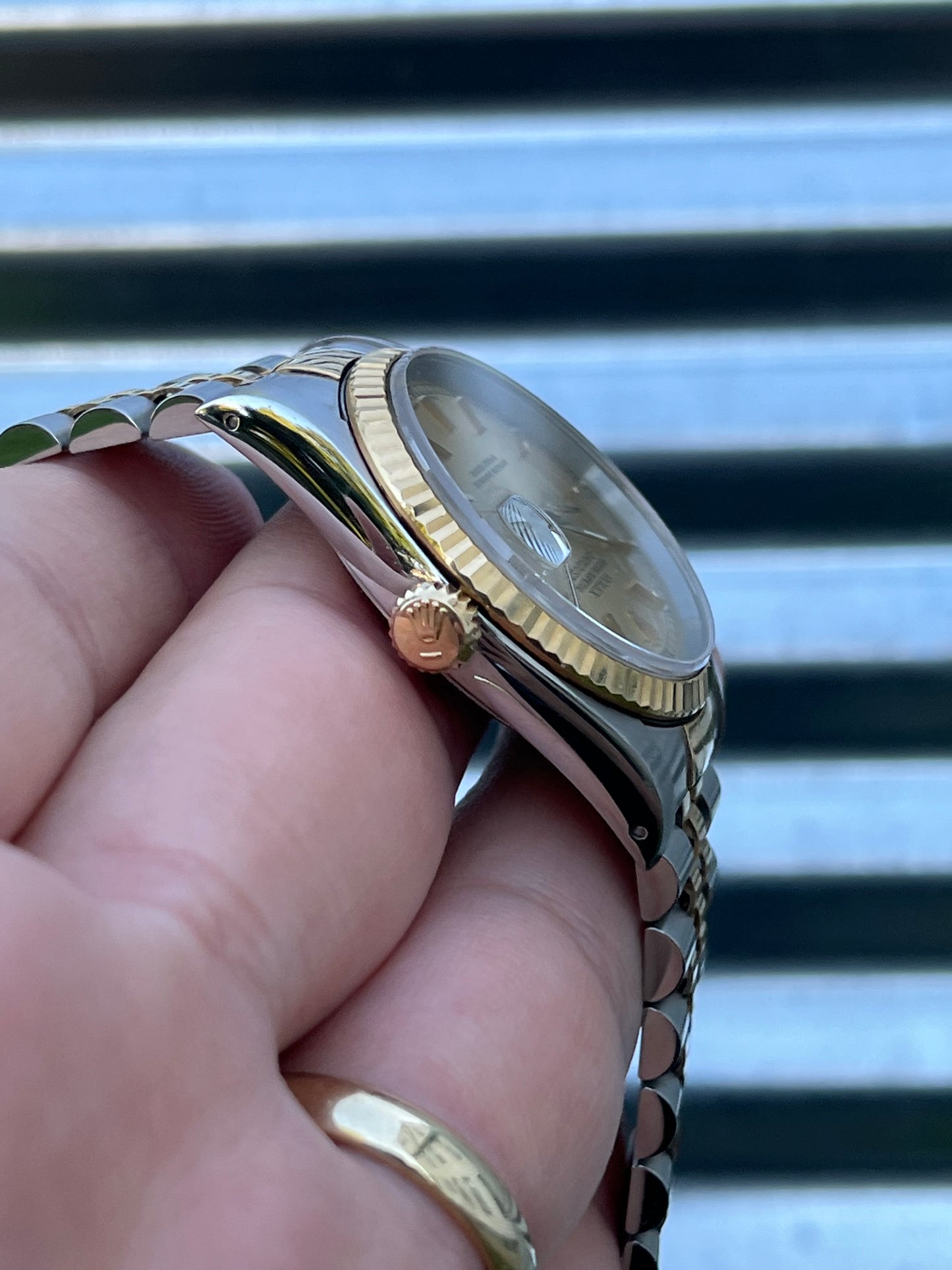 Rolex Datejust 36mm Ref.16233 Box & Papers “Champagne Dial”