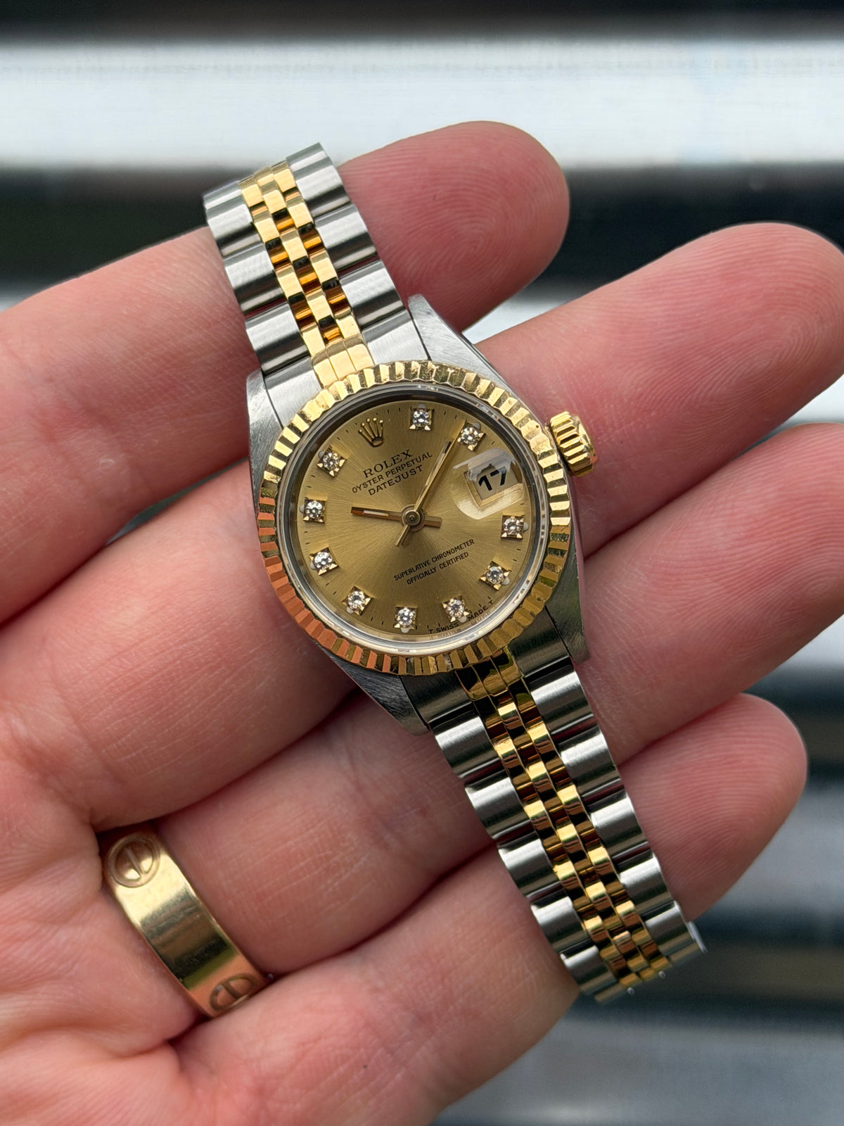 Rolex Ladies Datejust 26mm Ref.69173 Box & Papers