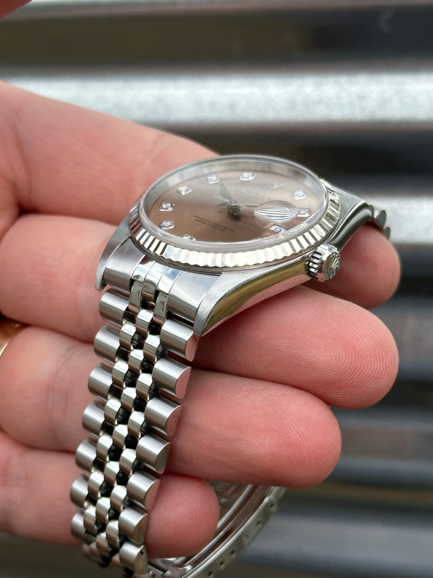 Rolex Datejust “Salmon Diamond Dial” 36mm Ref.16234 Box & Papers