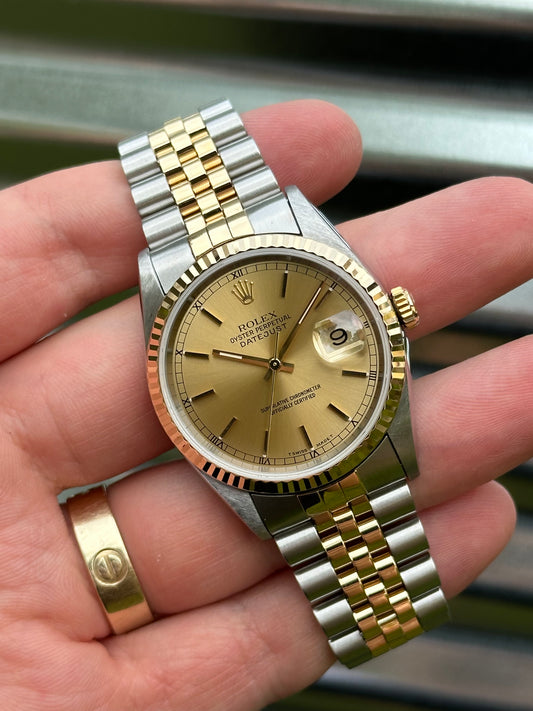 Rolex Datejust 36mm Ref.16233 “Champagne Dial” Box & Papers