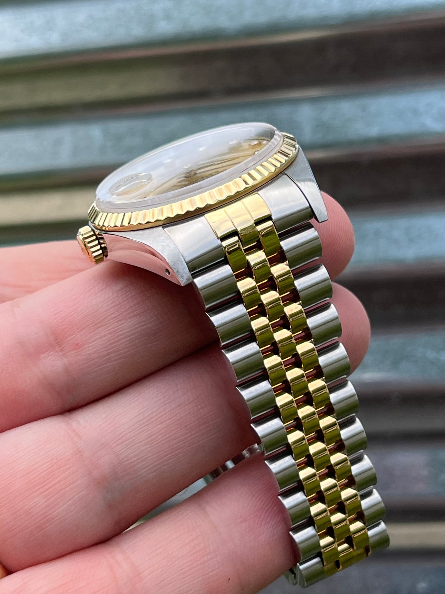 Rolex Datejust “Champagne Diamond Dial” 36mm Ref.16233 Box & Papers