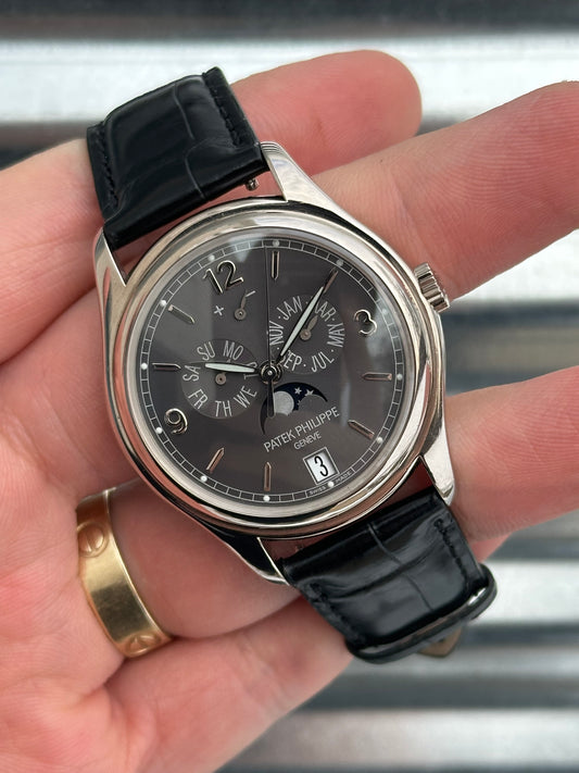 Patek Philippe Annual Calendar Moonphase 39mm Ref.5146G