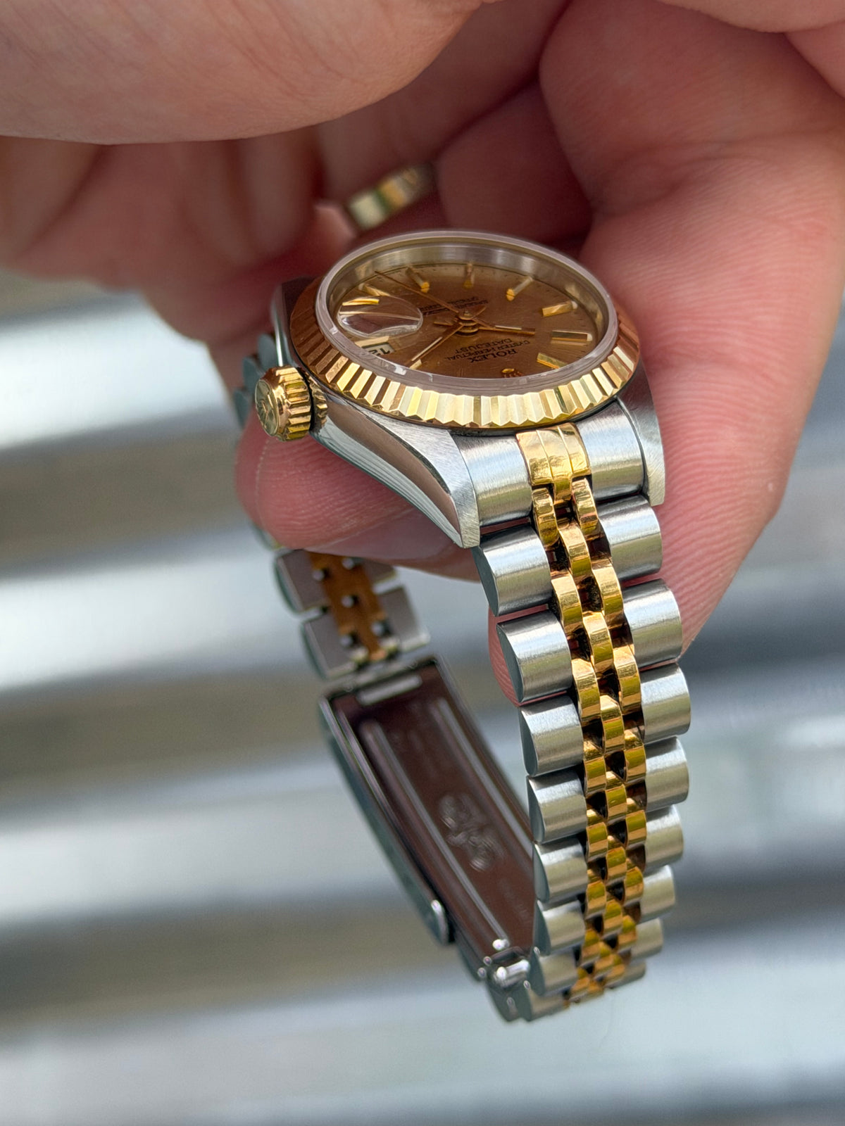 Rolex Ladies Datejust 26mm Ref.69173 Box & Papers