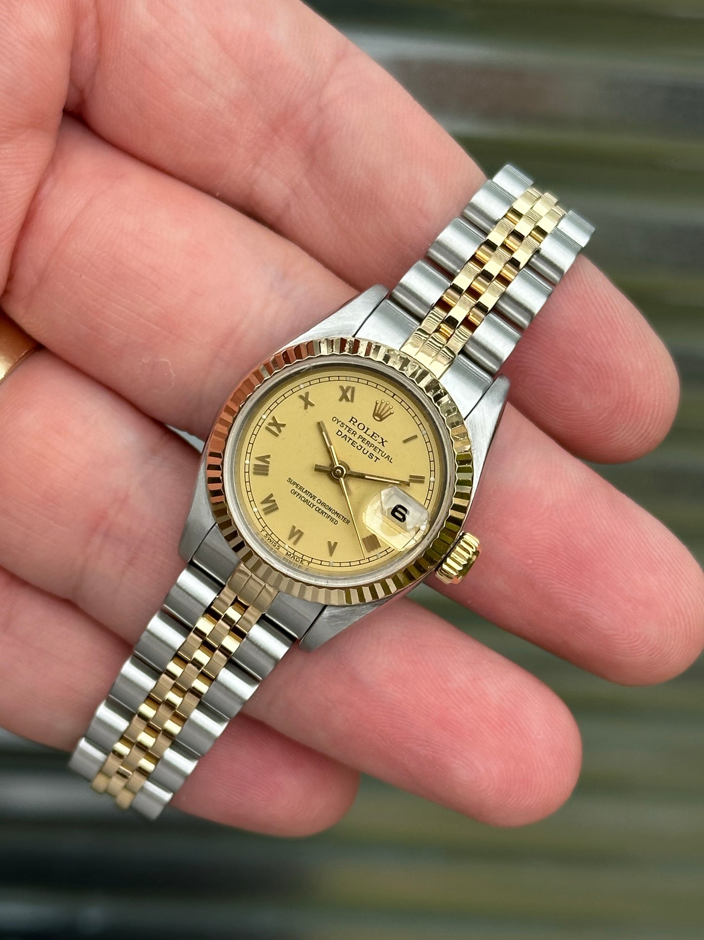 Rolex Ladies Datejust 26mm Ref.69173 Box & Papers