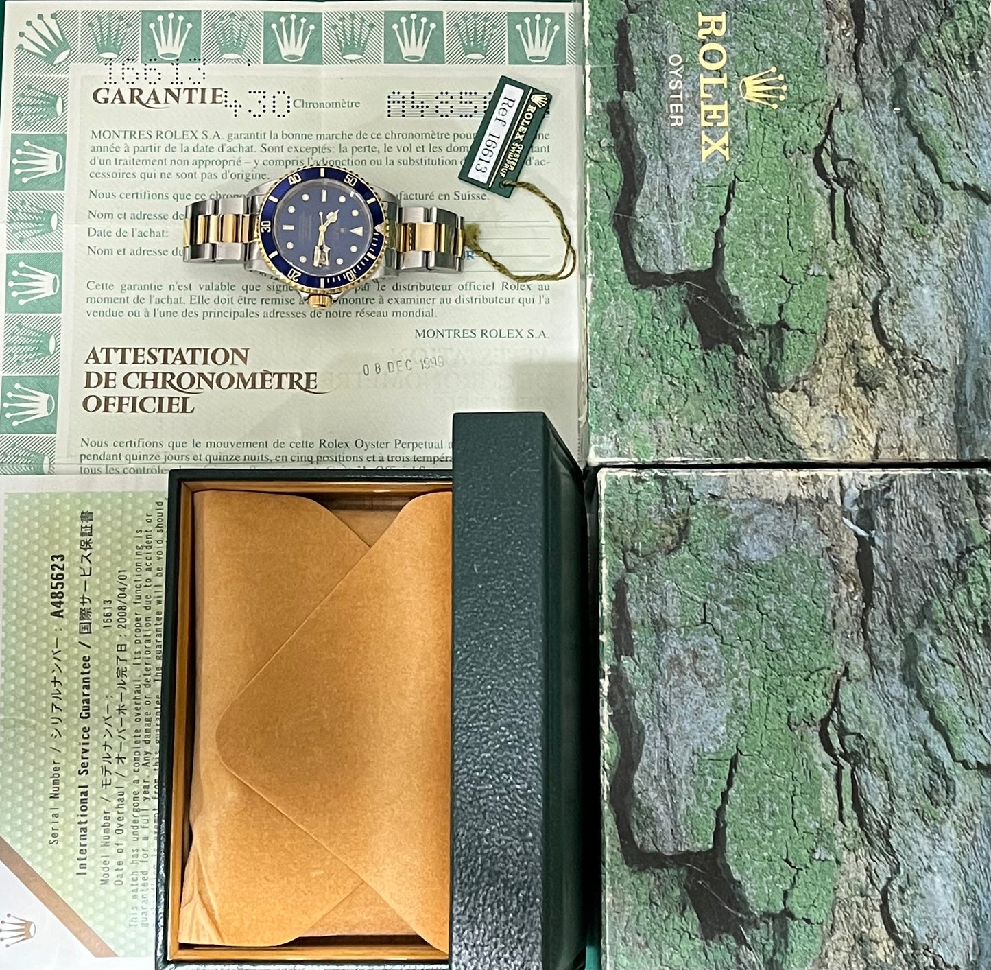 Rolex Submariner “Bluesy” 40mm Ref.16613 Box & Papers & Service Card