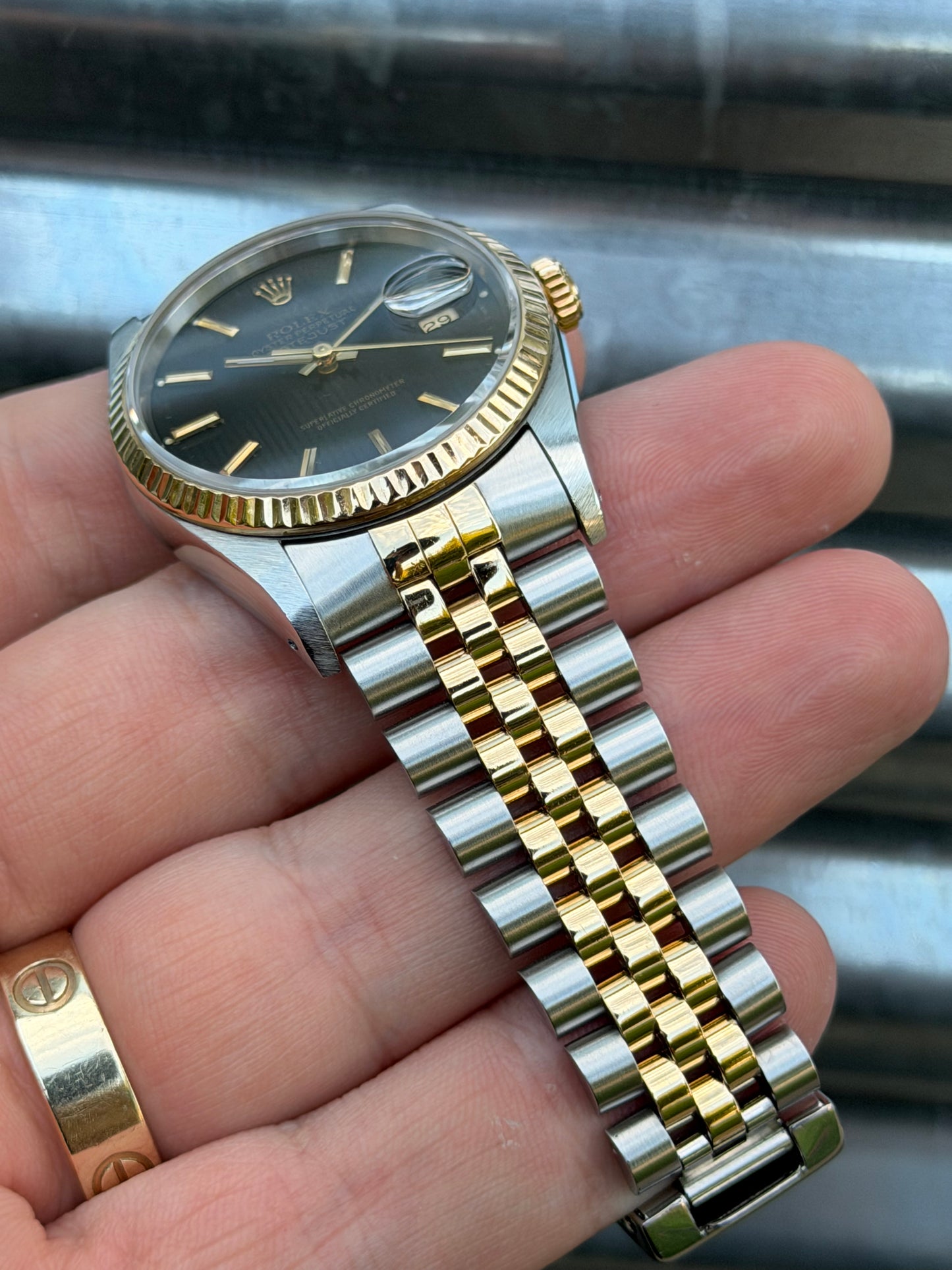 Rolex Datejust “Black Tapestry Dial” 36mm Ref.16233 Box & Papers