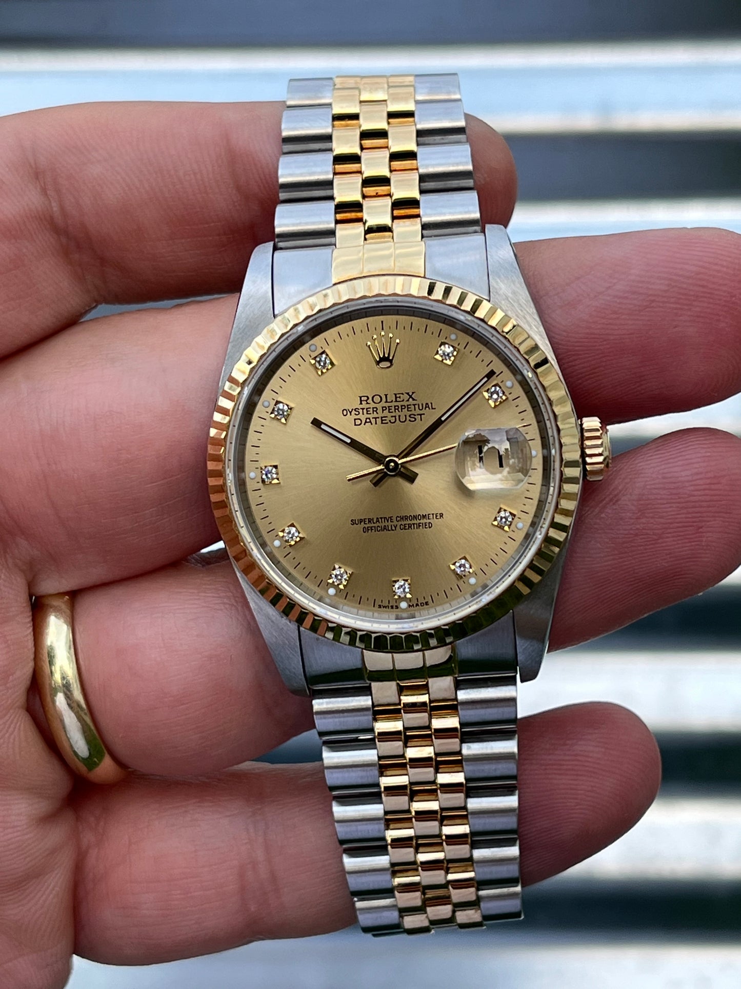 Rolex Datejust “Champagne Diamond Dial” 36mm Ref.16233 Box & Papers