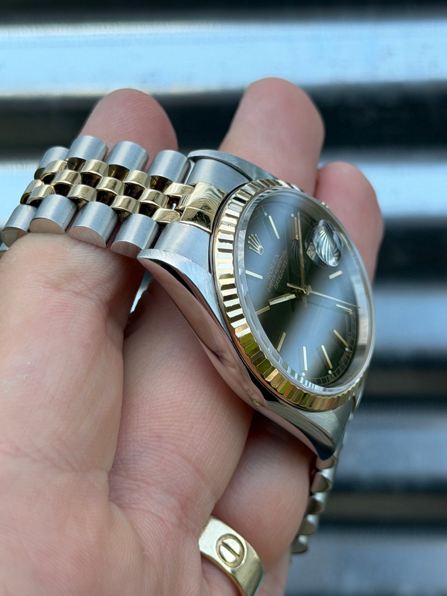 Rolex Datejust “Black Index Dial with Roman Numeral Track” 36mm Ref.16233 Box & Papers
