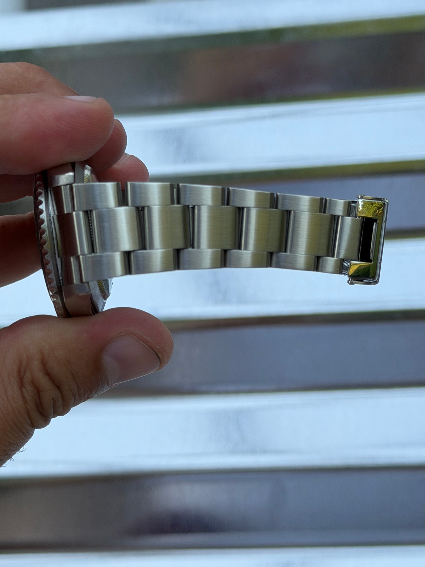 Rolex Submariner Date 40mm Ref.16610 Box & Papers