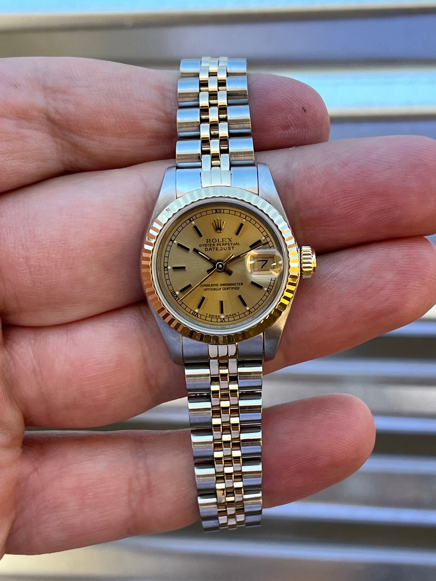 Rolex Datejust 26mm Ref.69173 Champagne Dial with Roman Numeral Track R-Serial